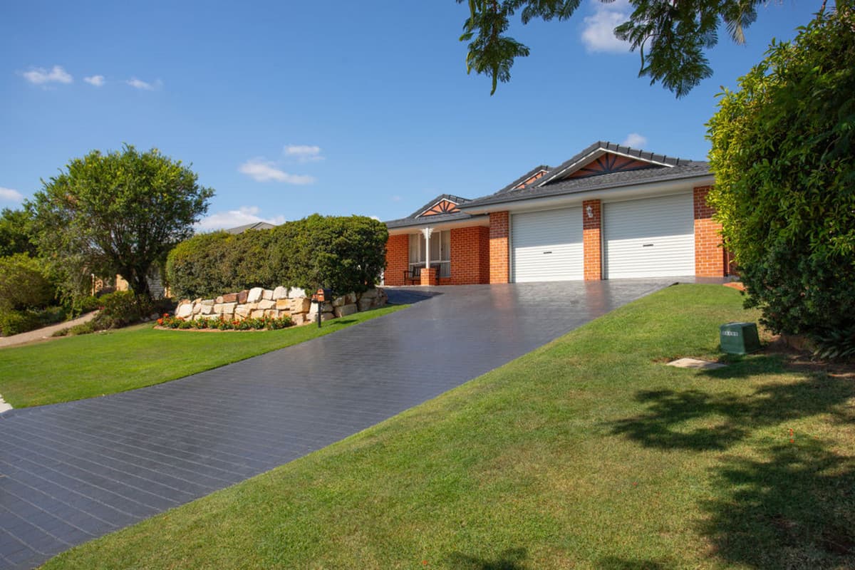 9 Cowley Drive, Flinders View - Image 1