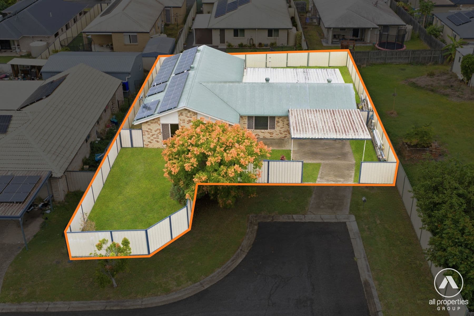 16 Elmwood Court, Boronia Heights - Image 1