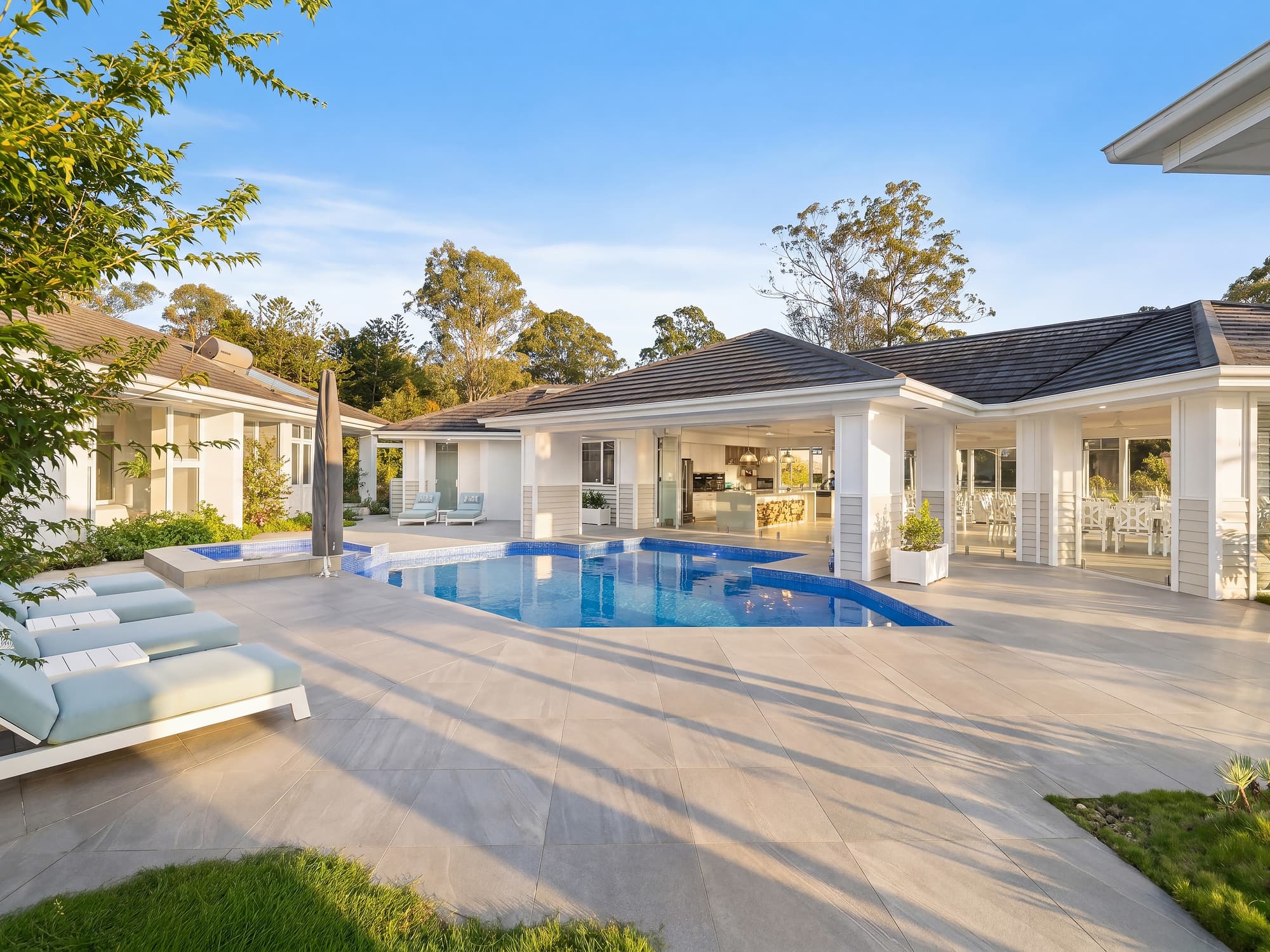 26 Crane Crescent, Nerang — photo 1 of 5