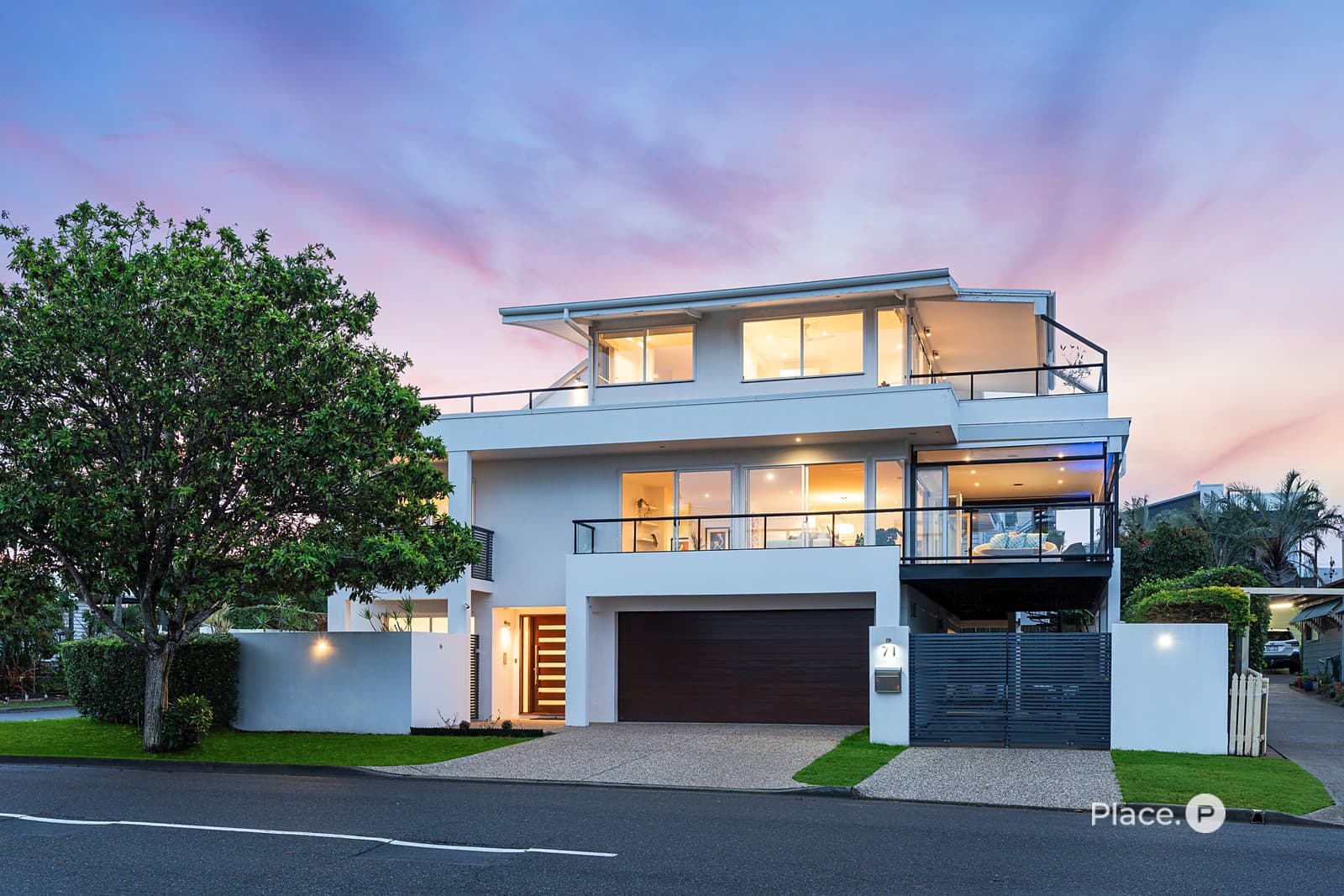 71 Adam Street, Wynnum - Image 1