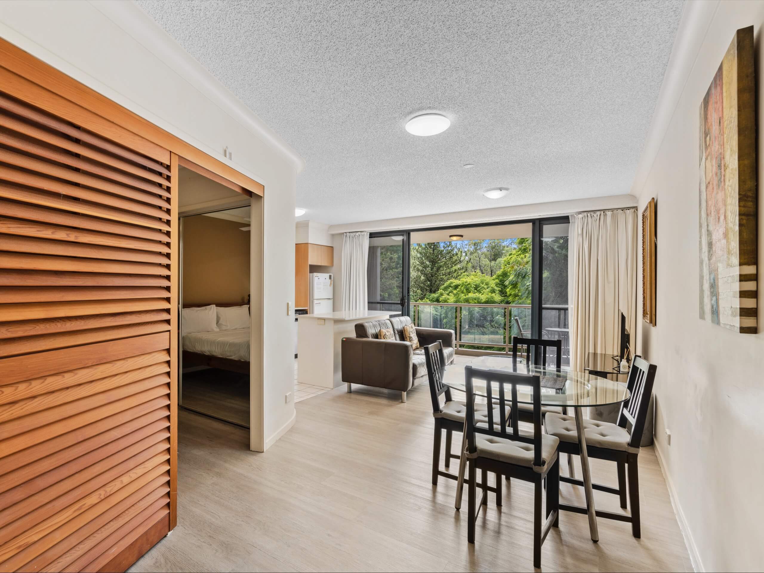 Patrick Lane, Toowong — photo 1 of 5