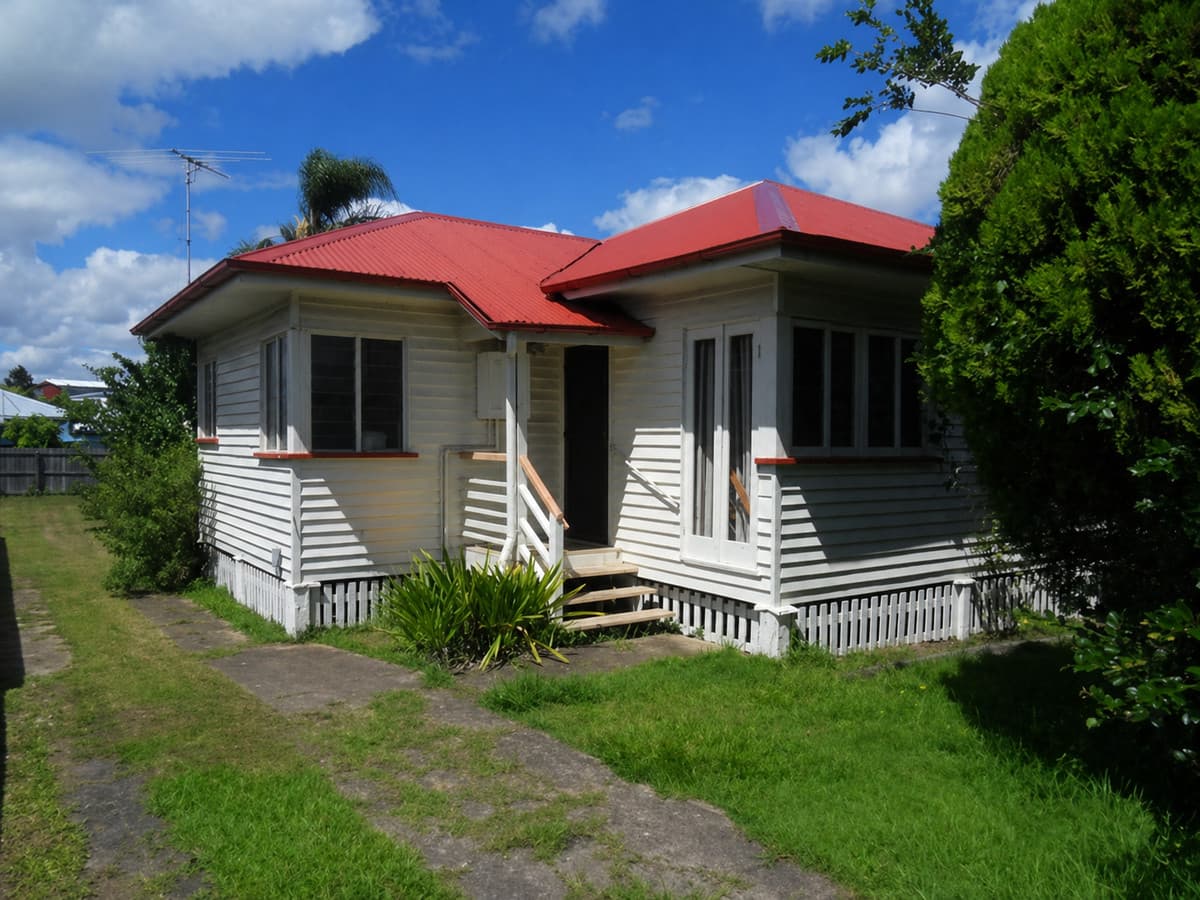 294 Hamilton Road, Chermside - Image 1