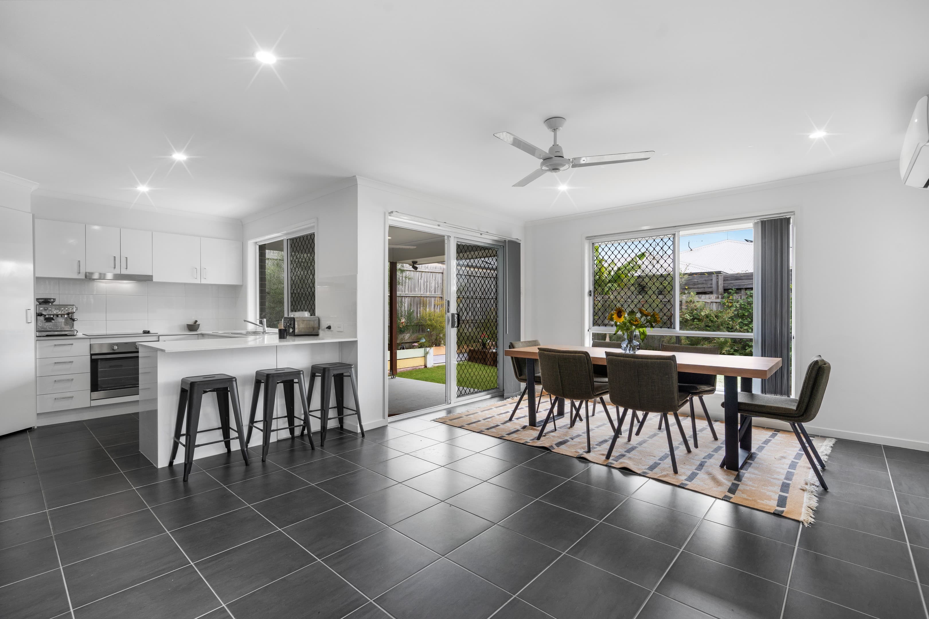 7 Fulmer Street, Yarrabilba — photo 1 of 6