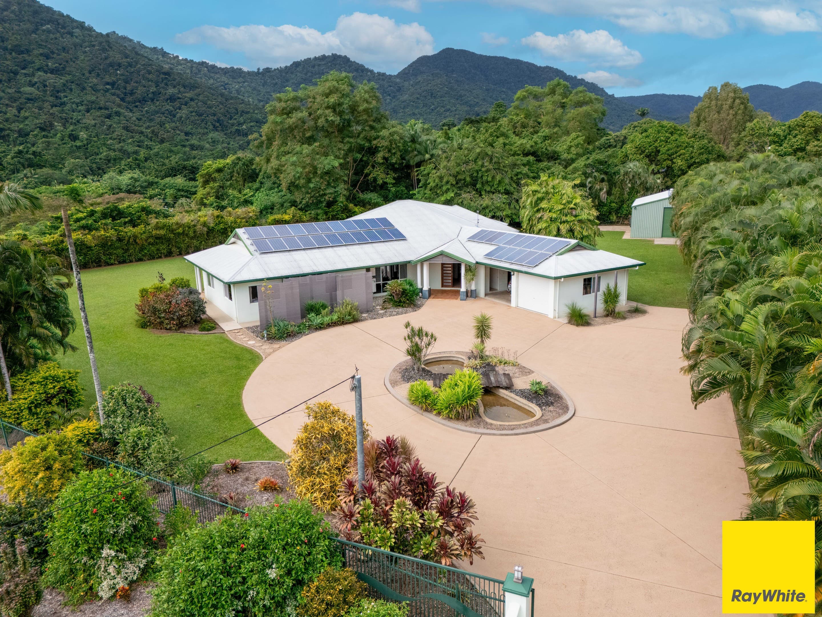 108-110 Arthur Lyons Drive, Redlynch — photo 1 of 5
