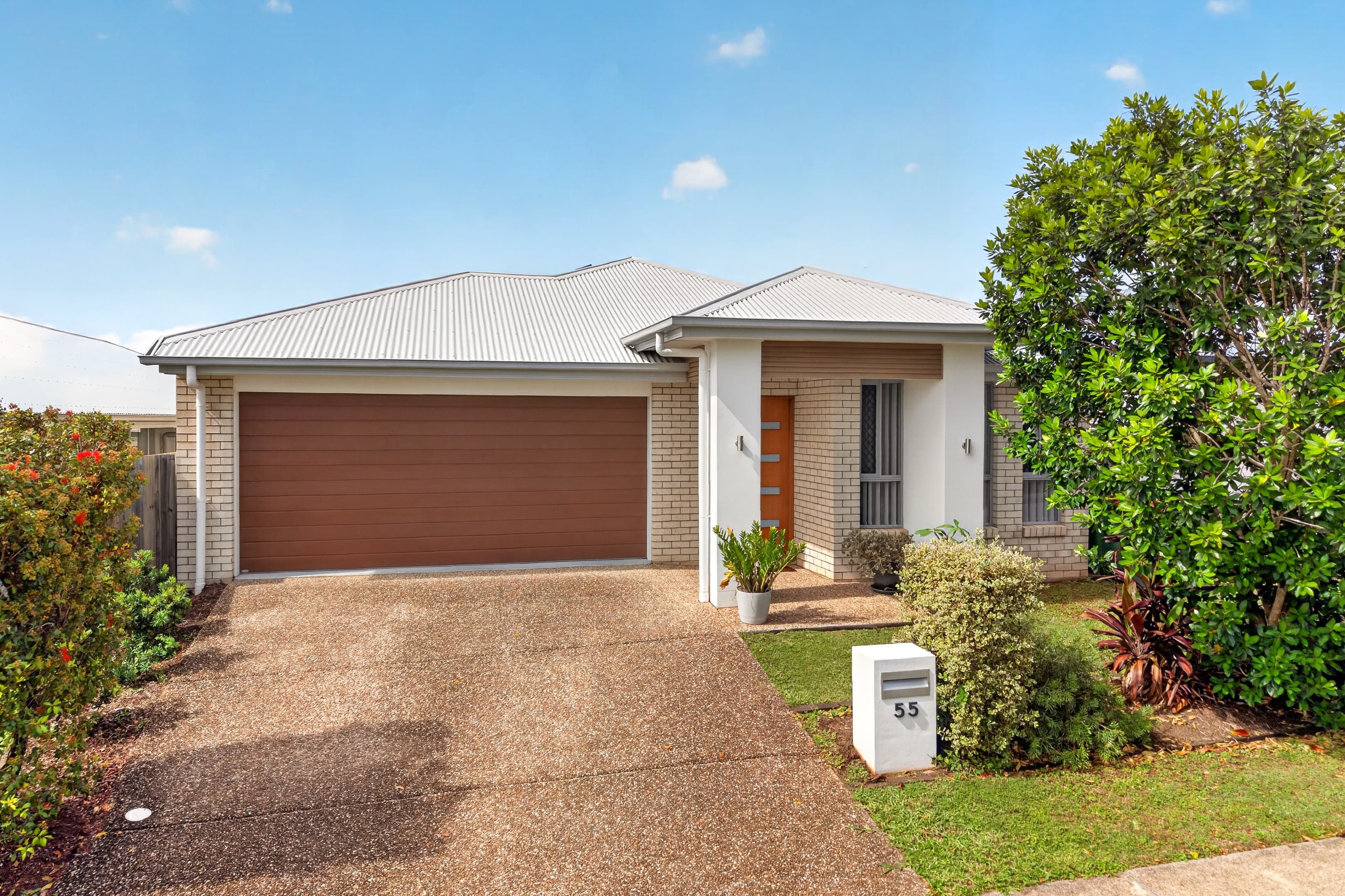 55 Swansea Circuit, Redland Bay - Image 1