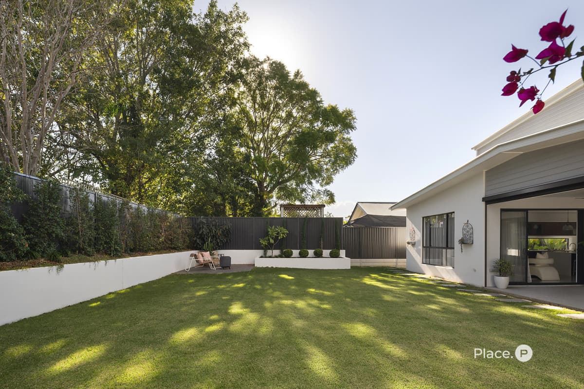 90 Canterbury Street, Mount Gravatt East - Image 1