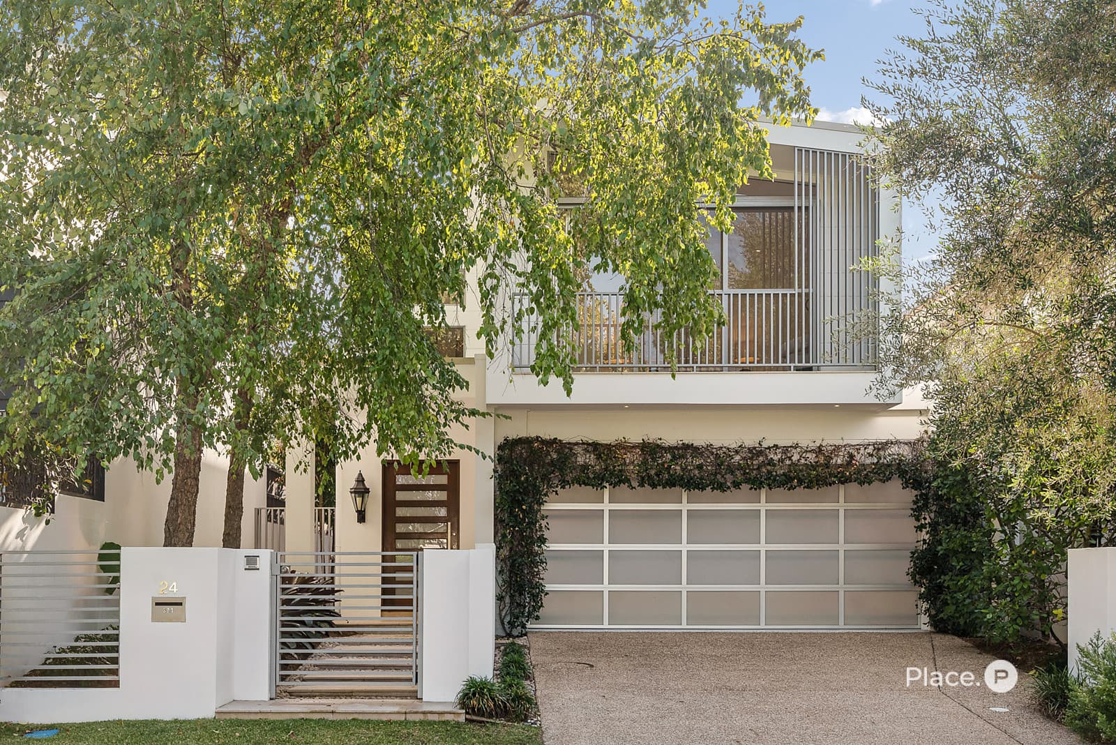 24 Turner Avenue, New Farm - Image 1