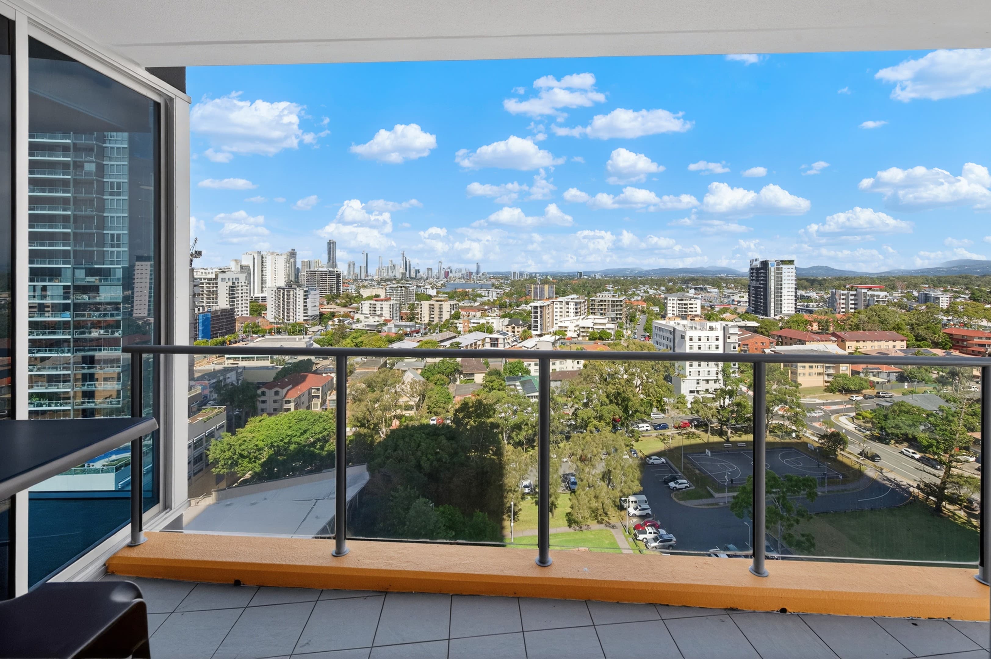 21306/5 Lawson Street, Southport - Image 1