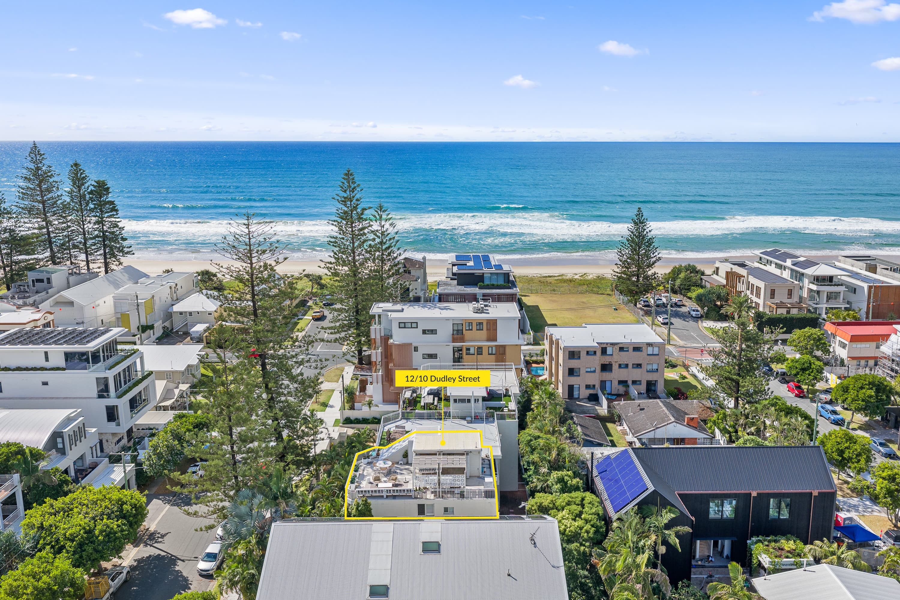 12/10 Dudley Street, Mermaid Beach - Image 1