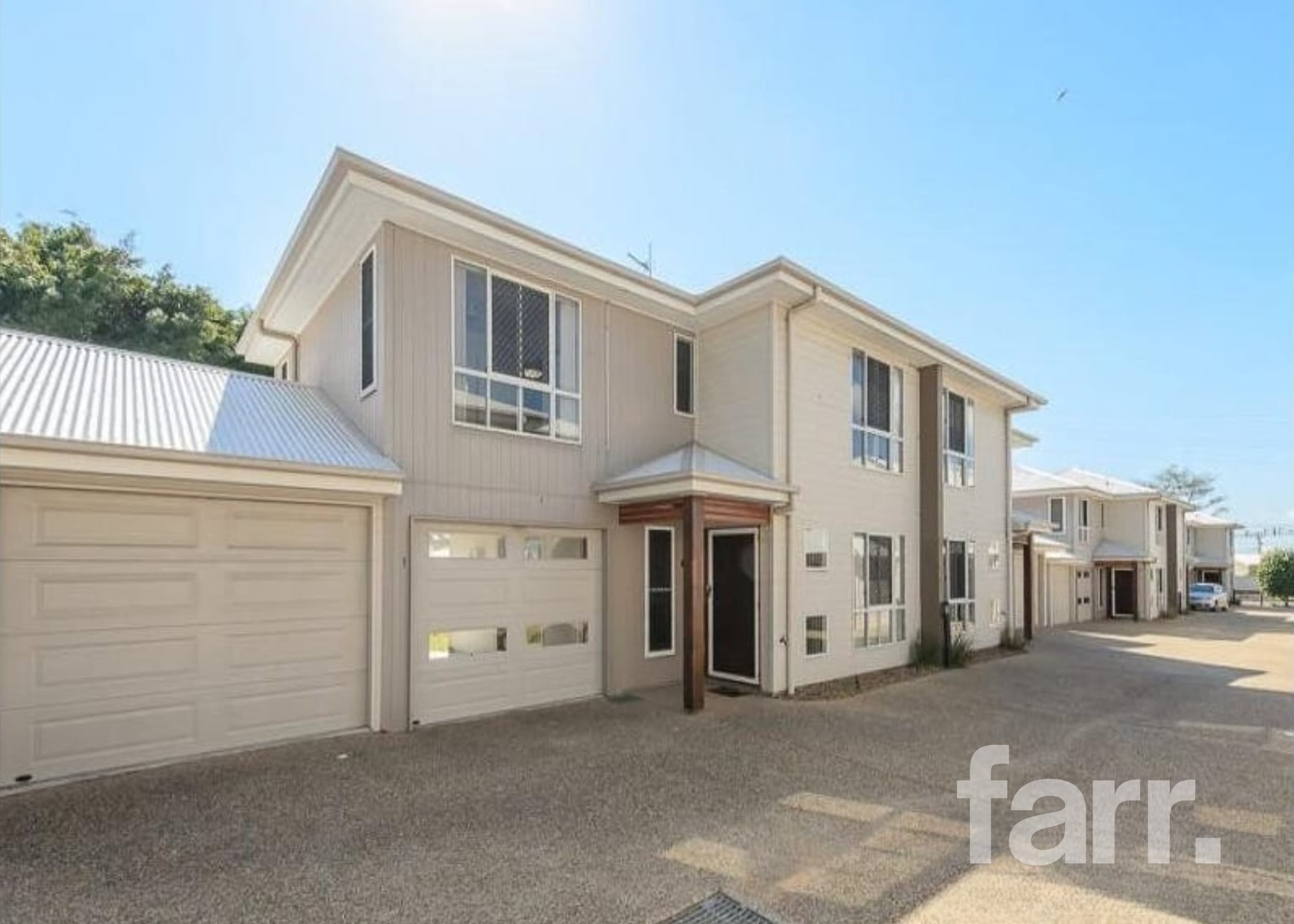 10/1 French Street, South Gladstone — photo 1 of 5