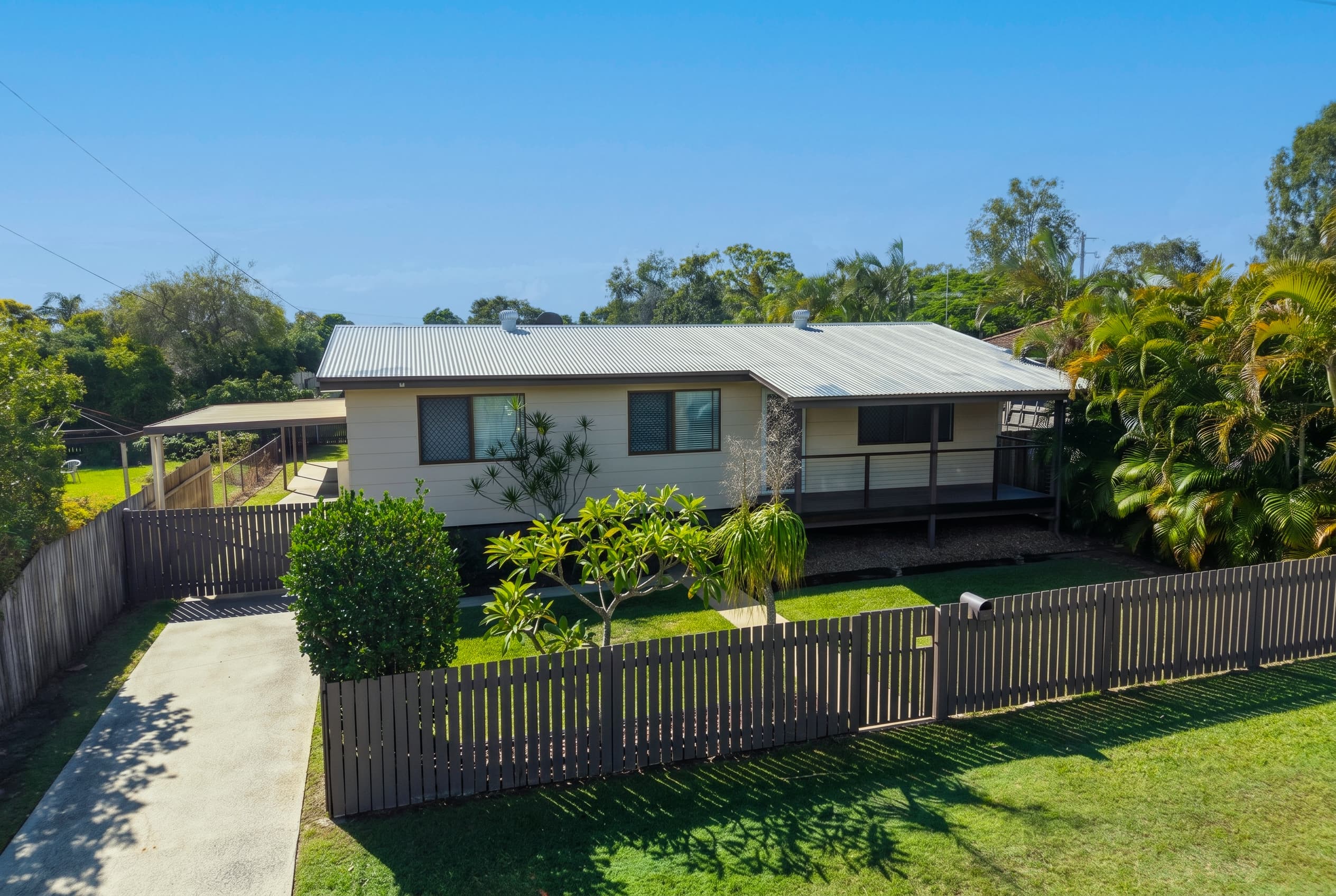 4 Somerset Street, Kippa-Ring - Image 1