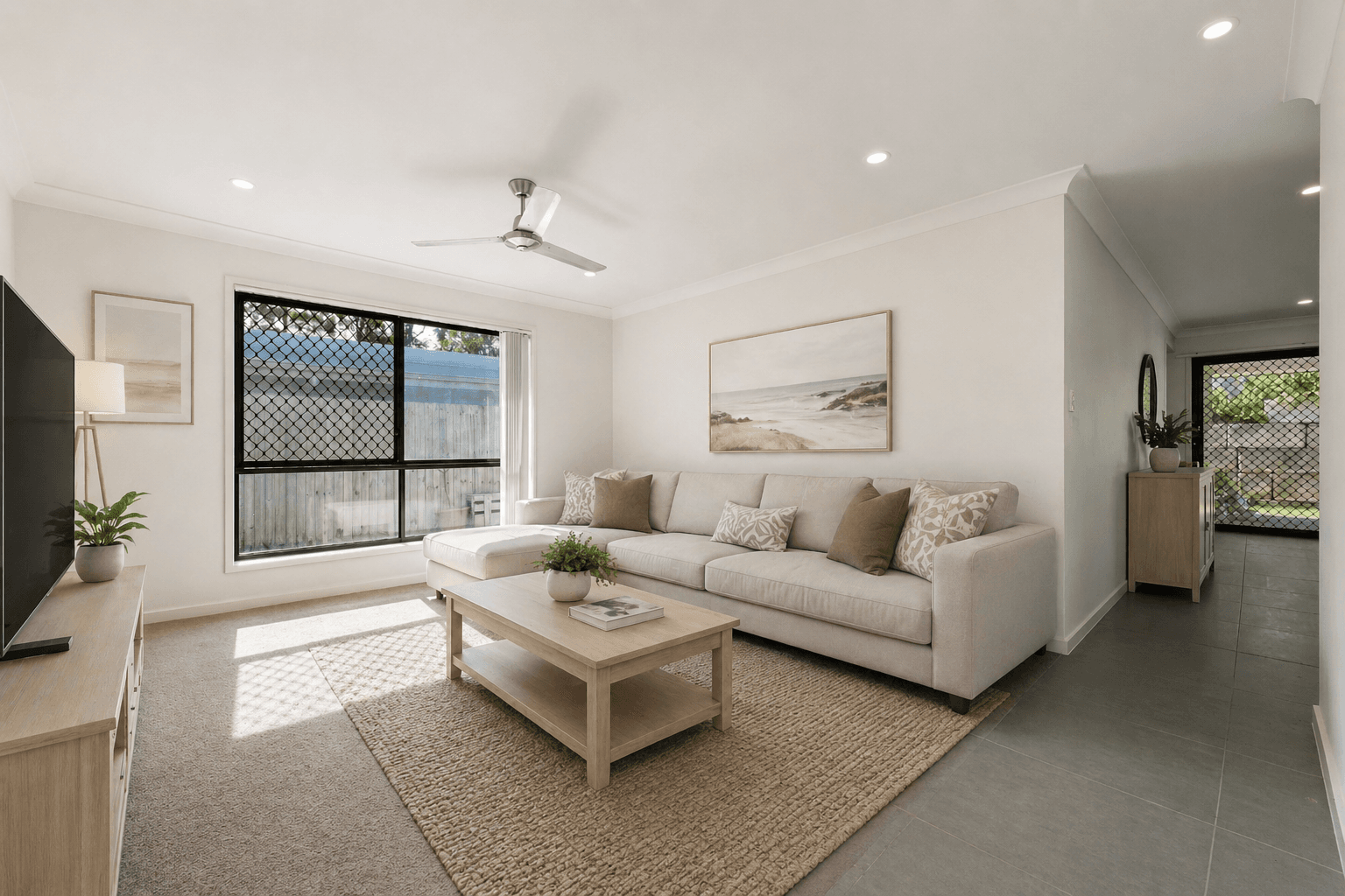 10 Bailey Court, Ormeau — photo 1 of 5