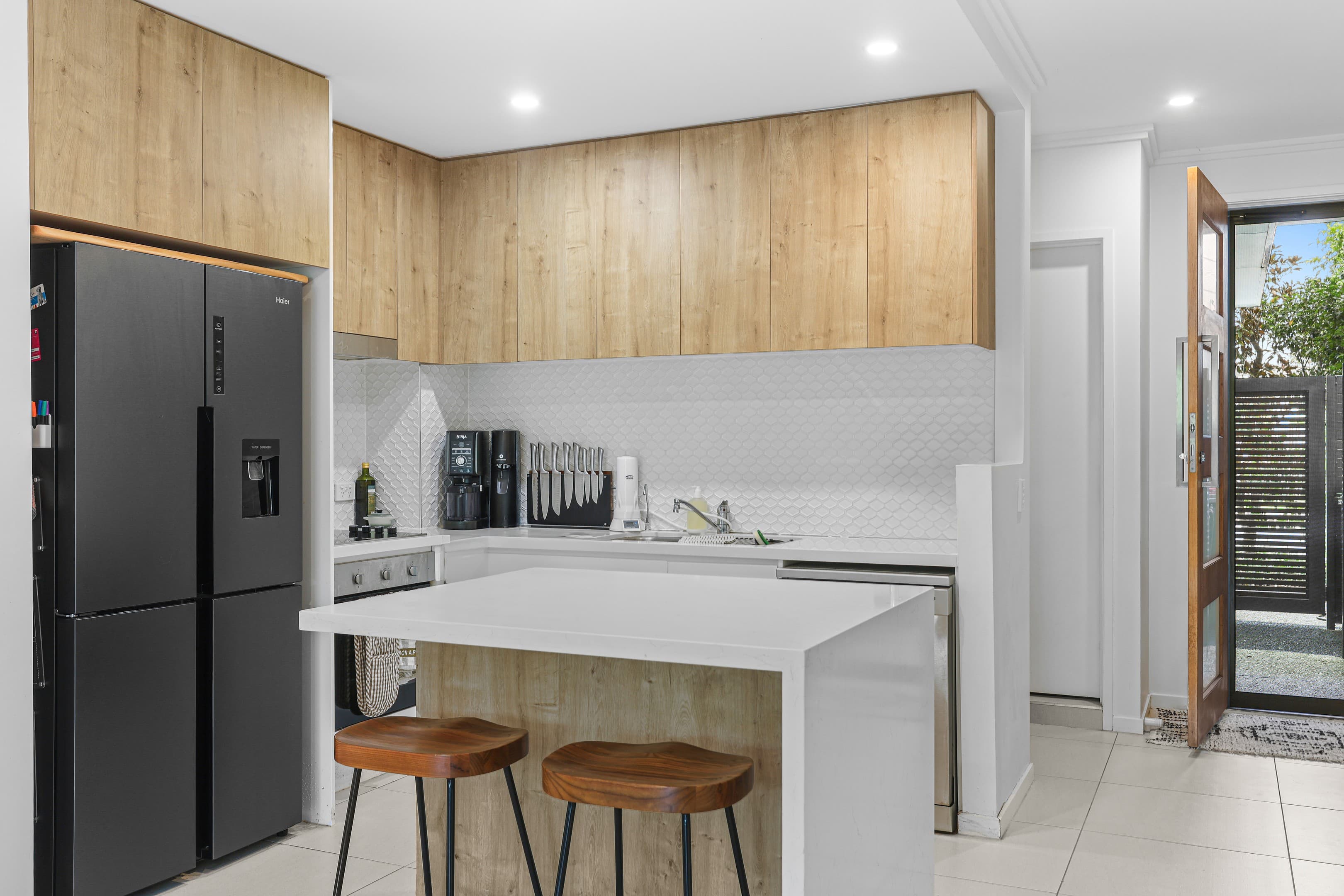 37 Fairlight Avenue, Robina — photo 1 of 5