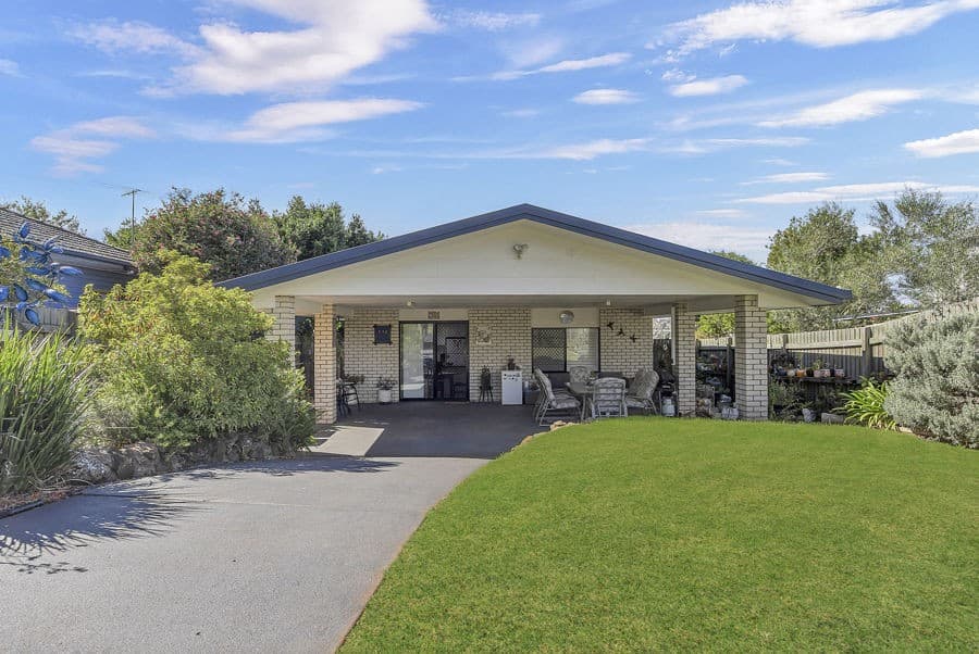6 Blackdown Street, Harristown - Image 1