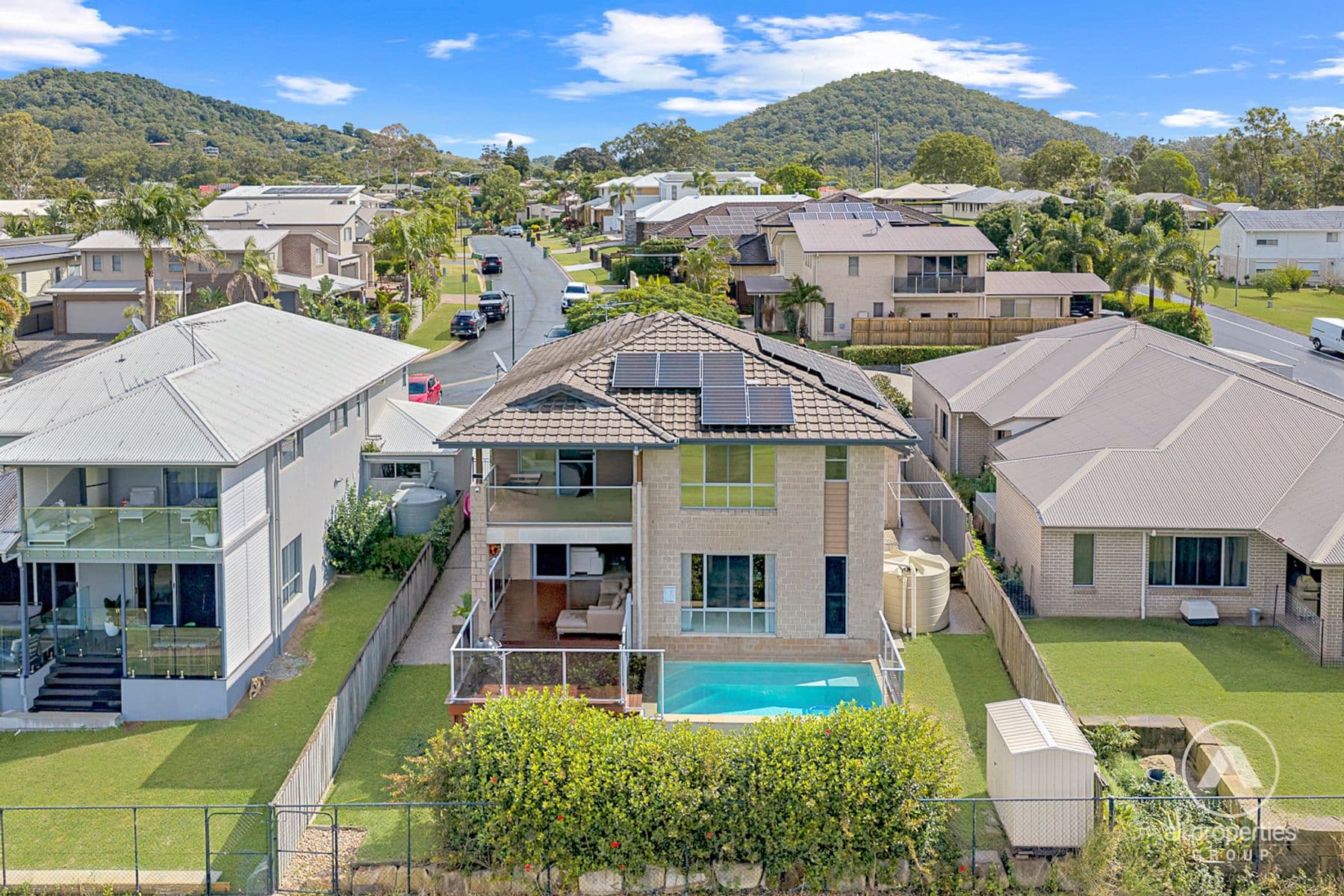 35 Long Island Drive, Windaroo - Image 1