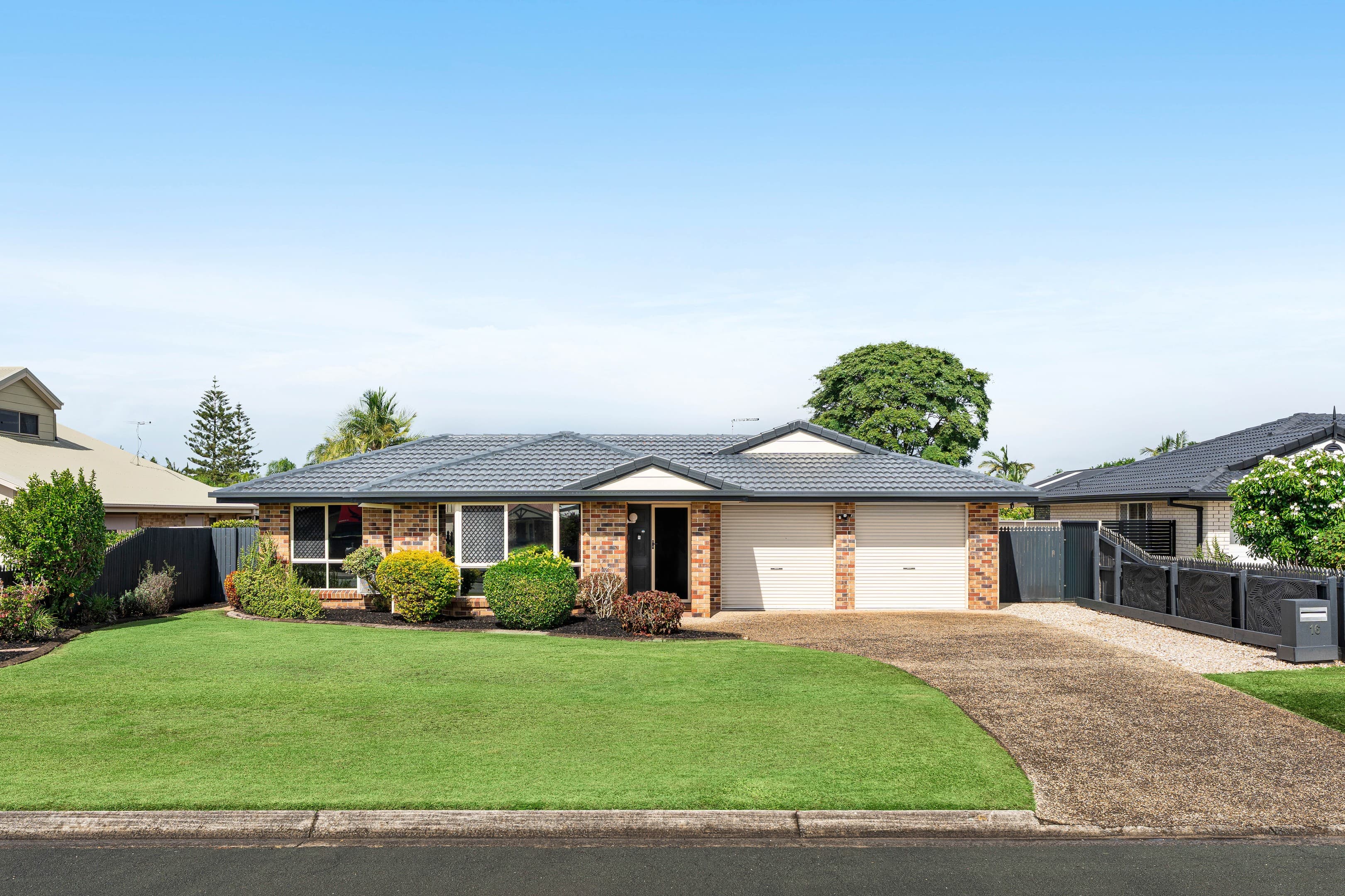 16 Oak Street, Victoria Point - Image 1