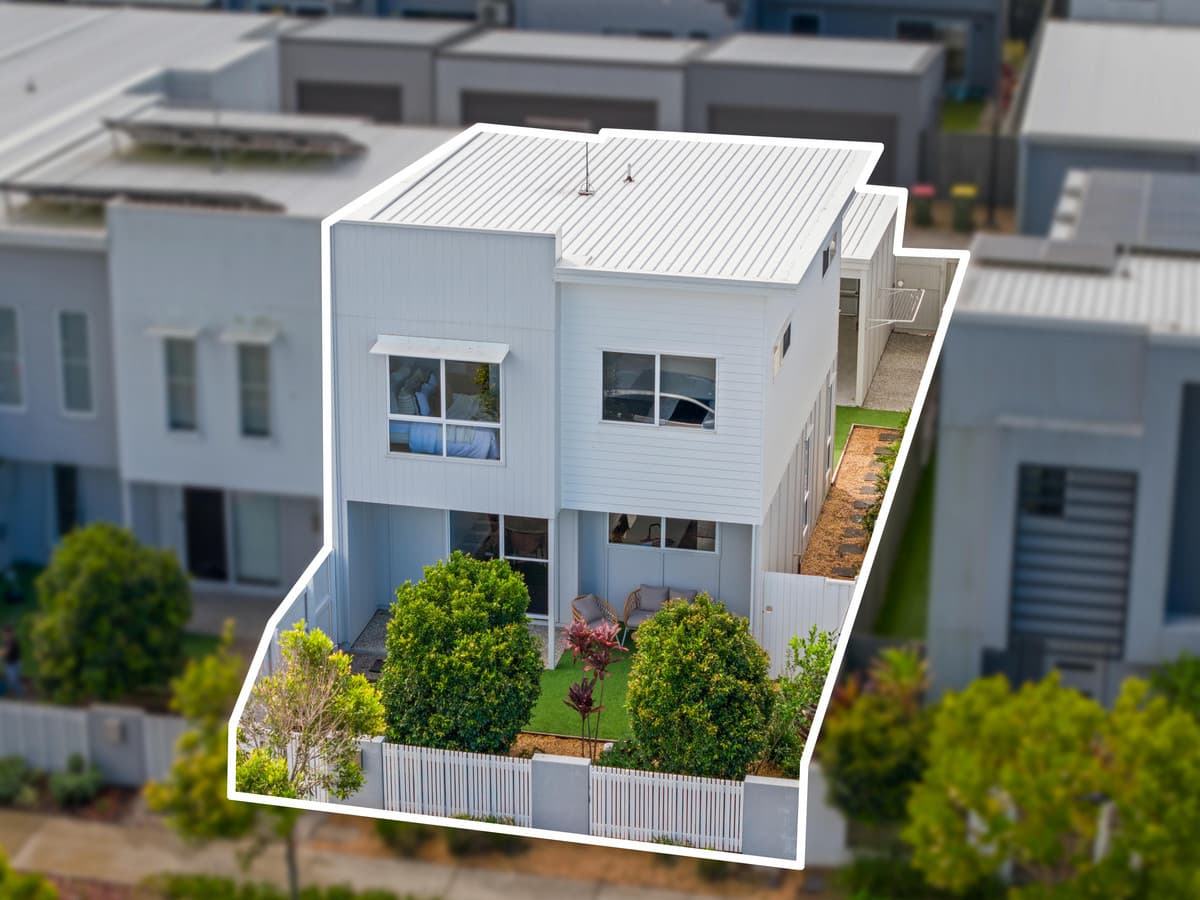 17 Adrian Circuit, Nirimba - Image 1