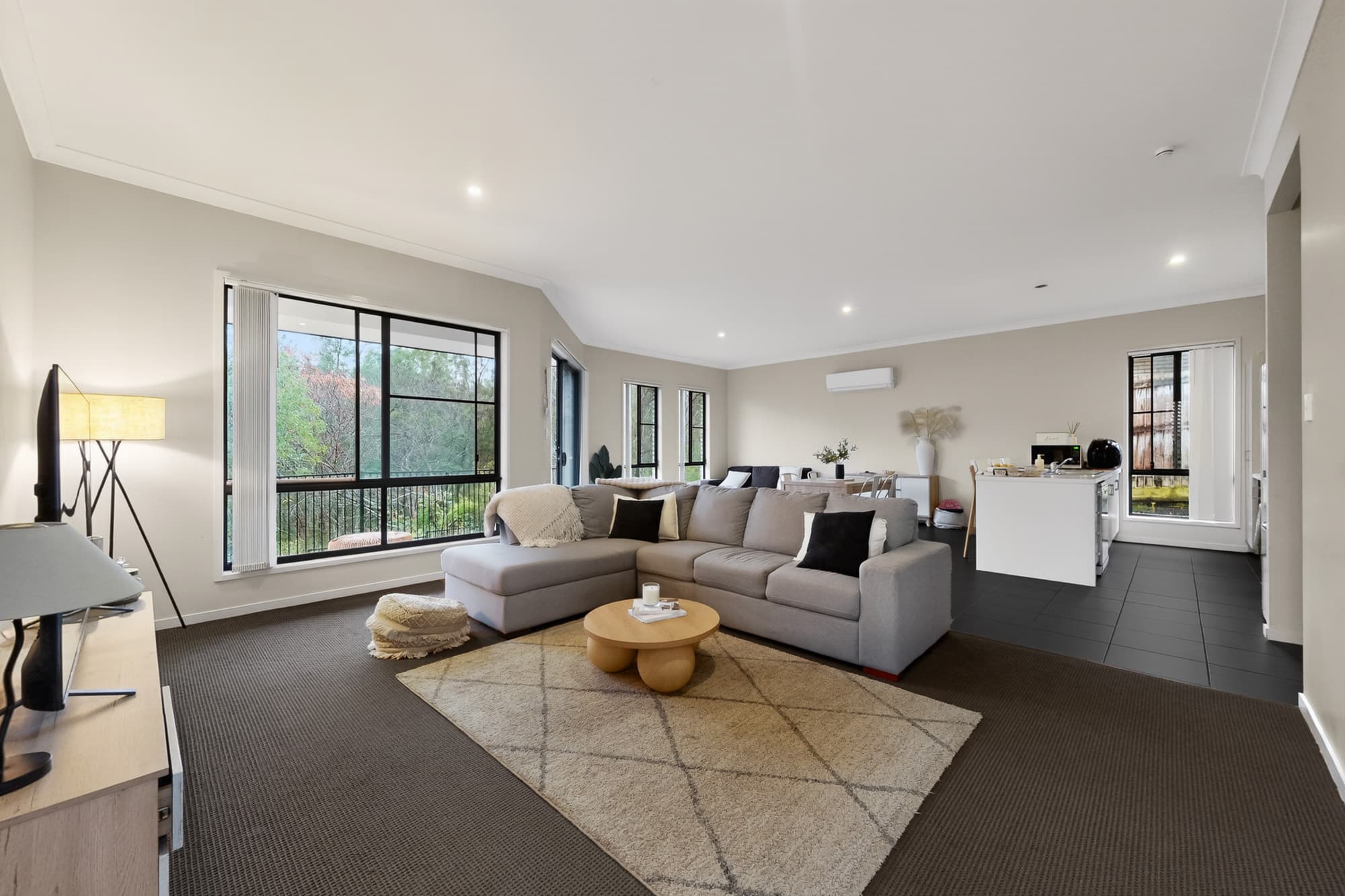 42 Banks Drive, Ormeau — photo 1 of 5