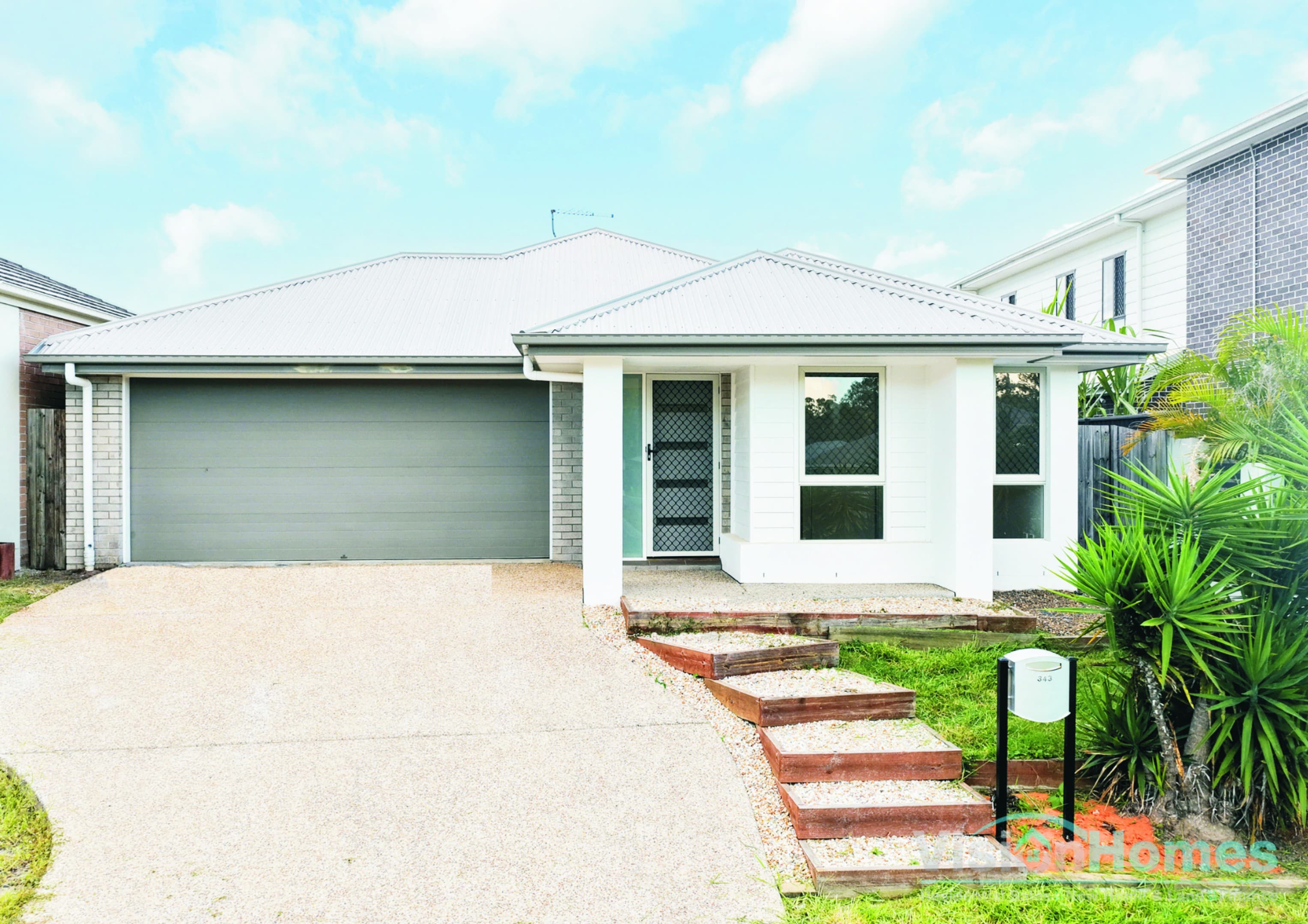 343 Waller Road, Park Ridge - Image 1
