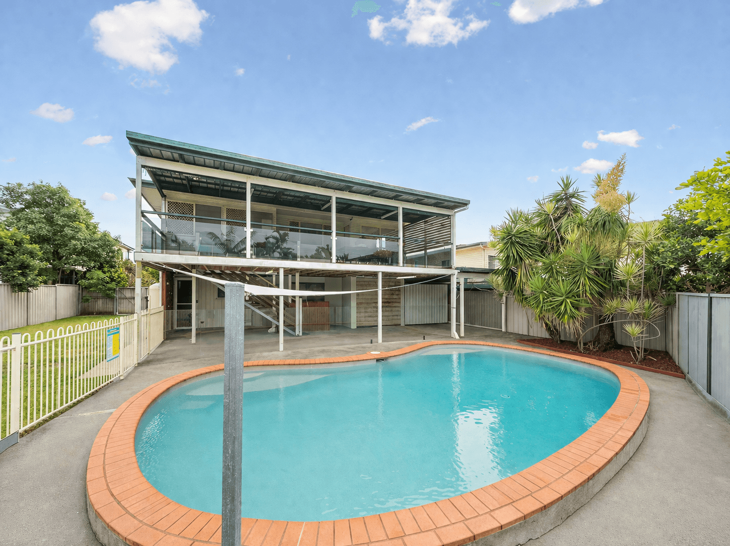 22 Baringa Street, Clontarf - Image 1