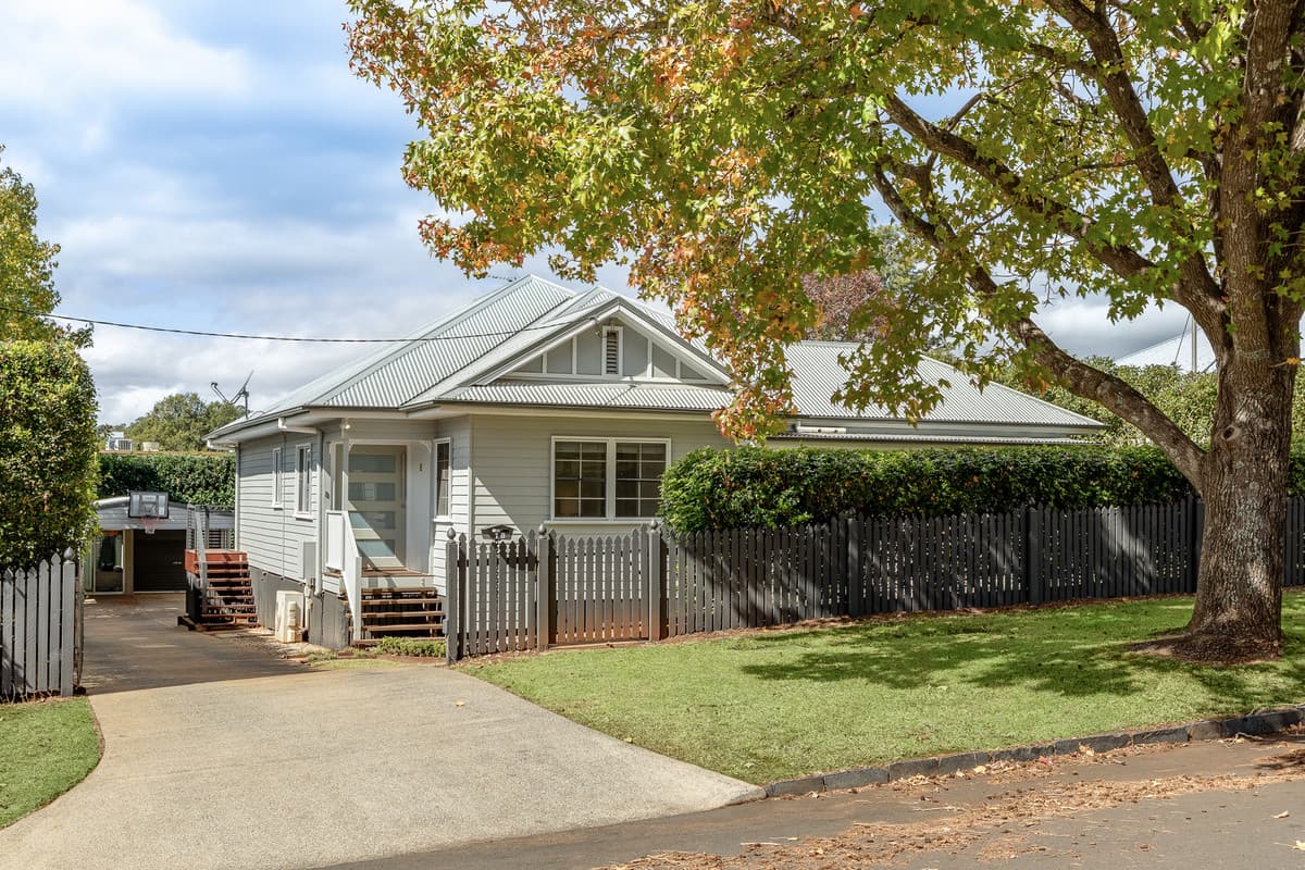 18 Ramsay Street, South Toowoomba - Image 1