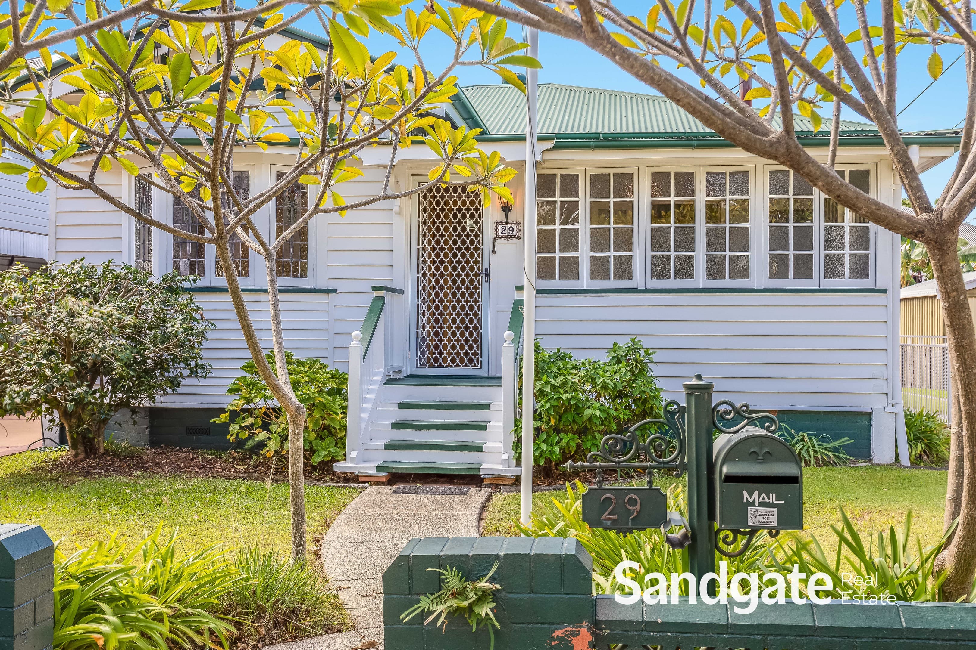 29 Deagon Street, Sandgate — photo 1 of 5
