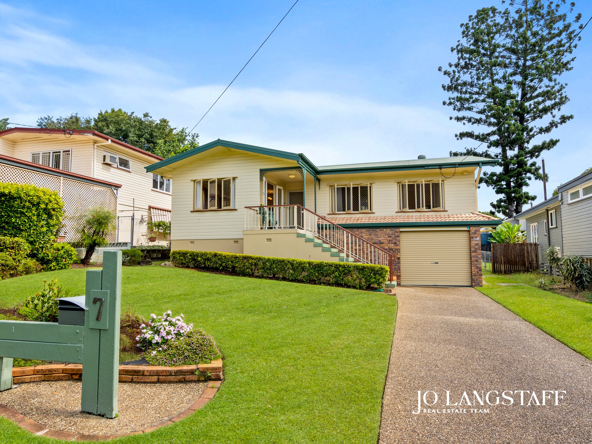 7 Euree Street, Kenmore - Image 1