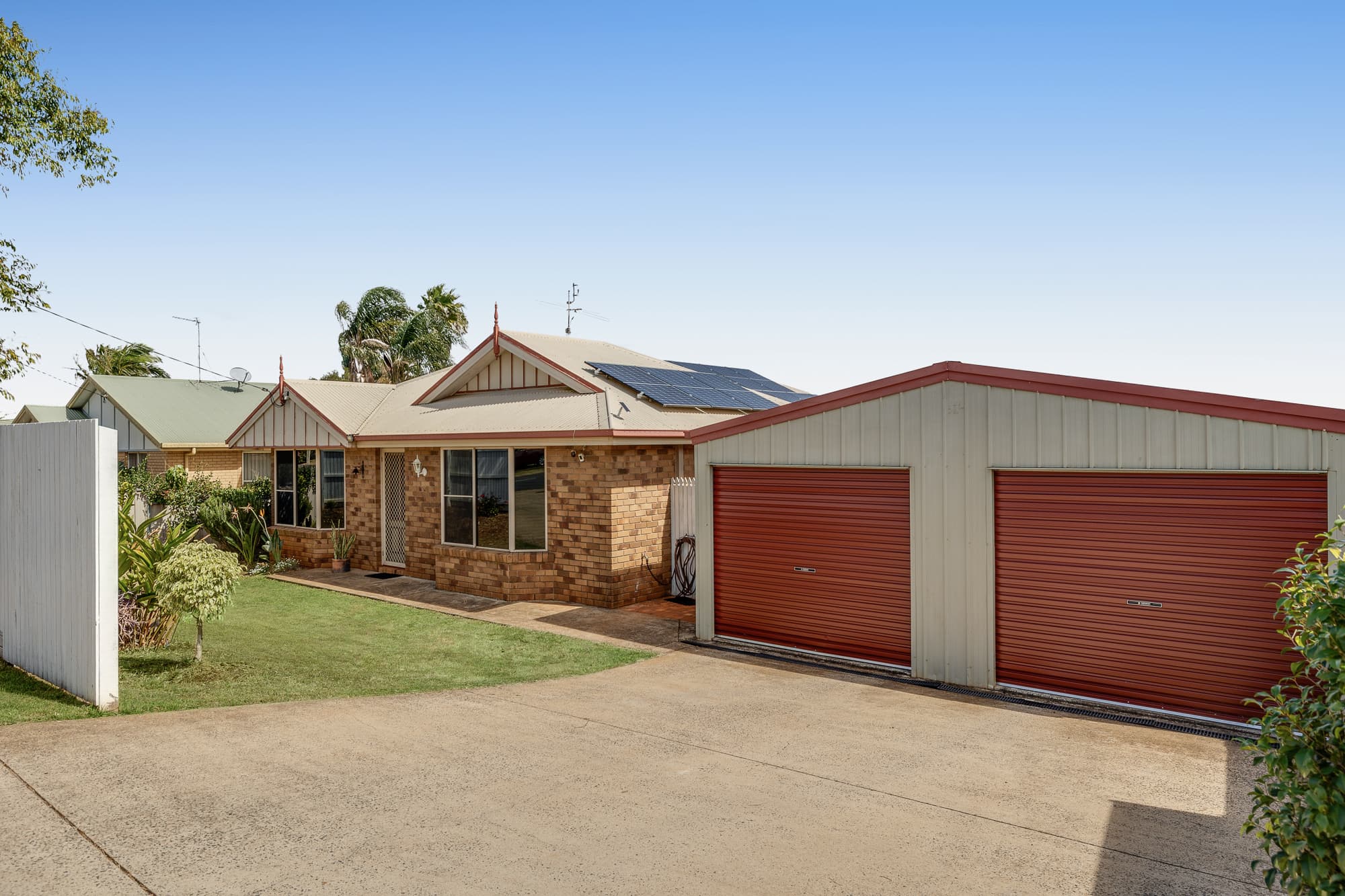 545 Greenwattle Street, Glenvale - Image 1