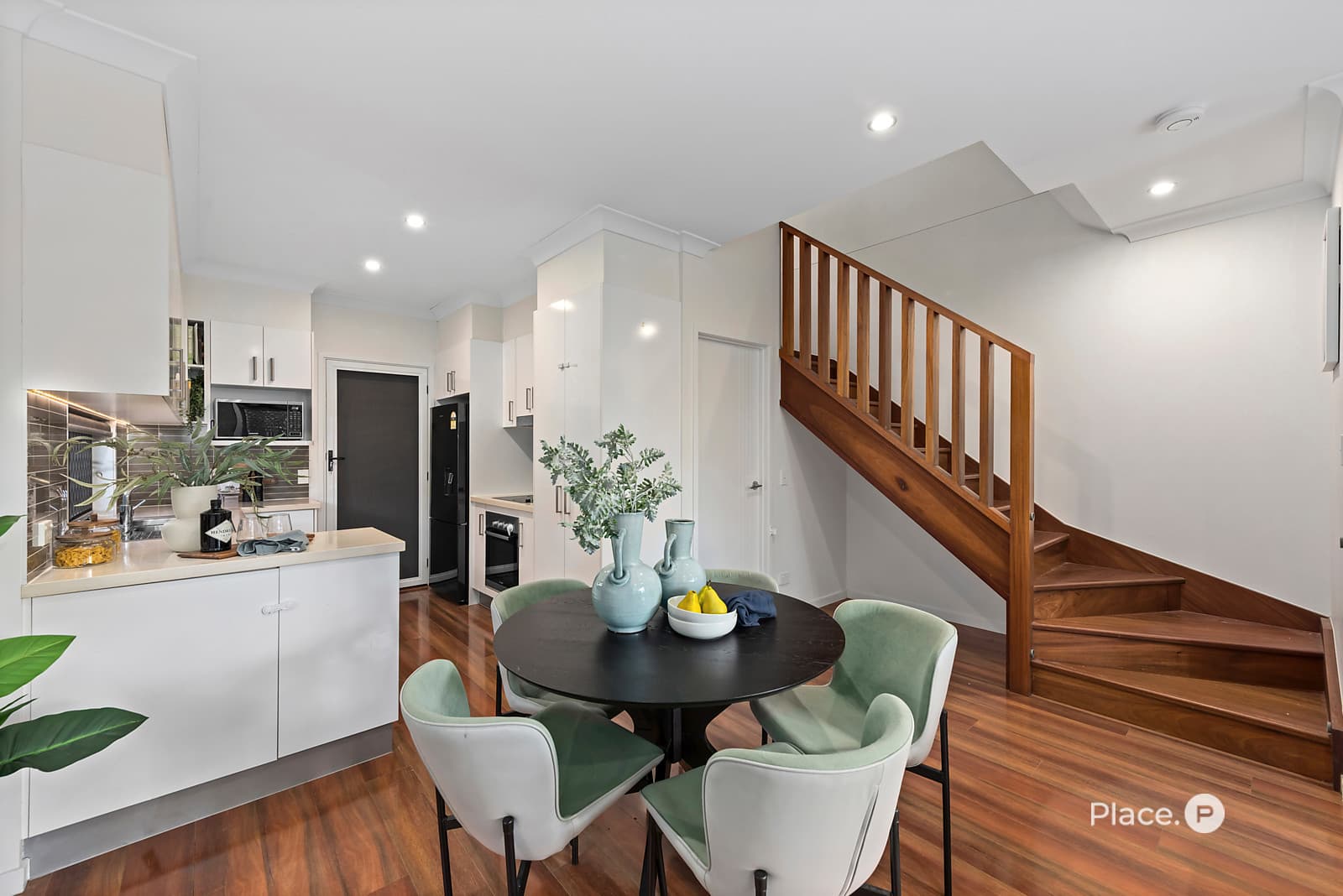 2/25 Cambridge Street, Carina Heights — photo 1 of 5