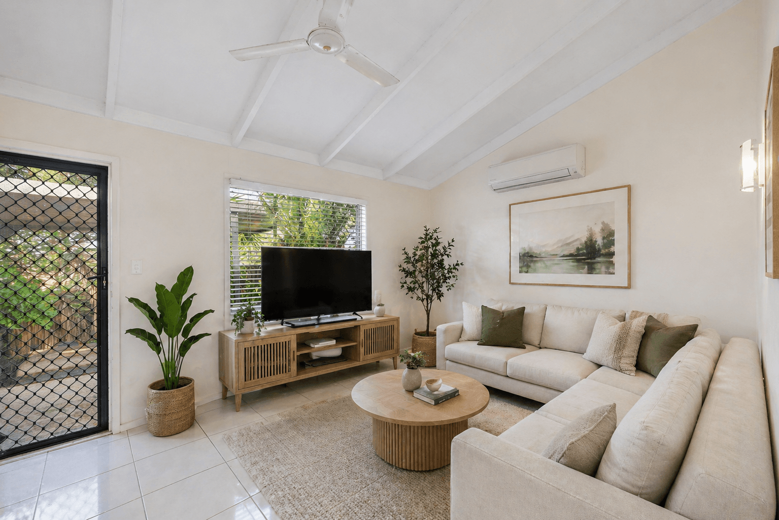 14 Narraport Crescent, Beenleigh - Image 1