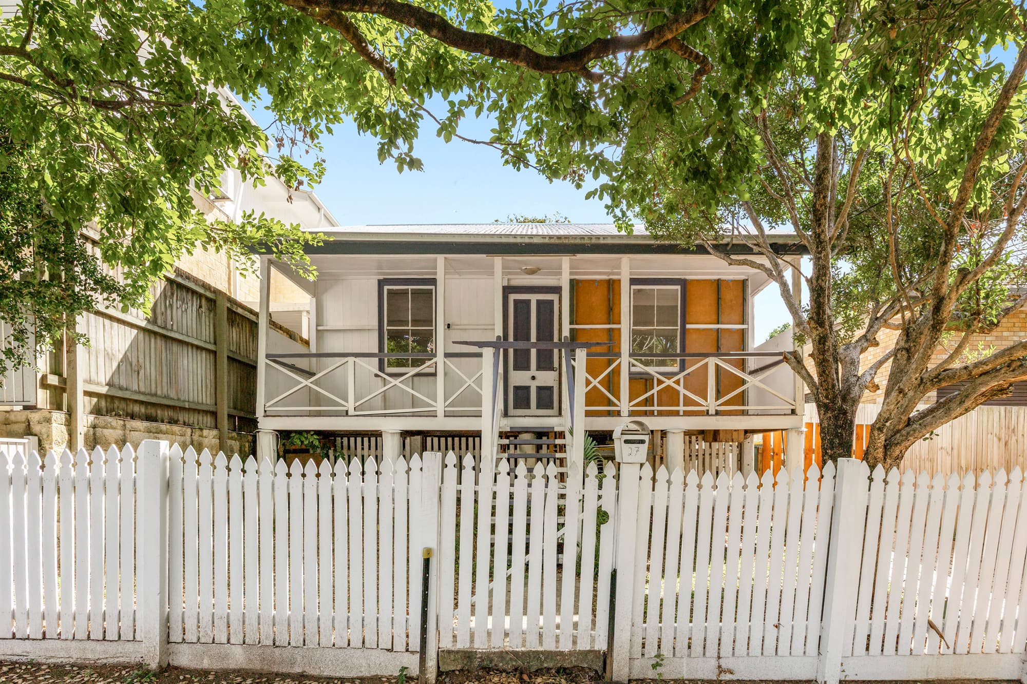27 Gibson Street, Annerley - Image 1