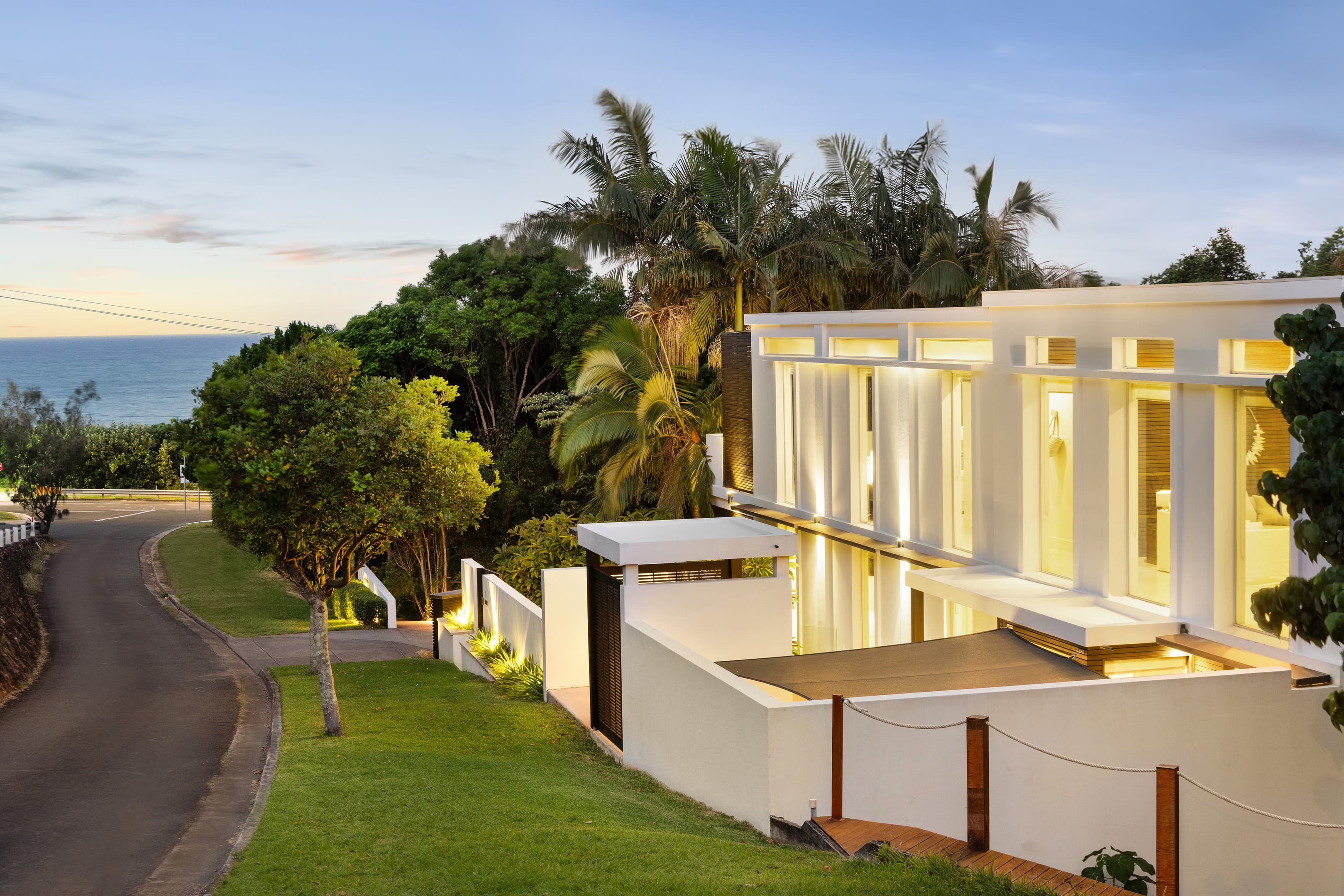 1 Mona Vista Court, Coolum Beach — photo 1 of 5