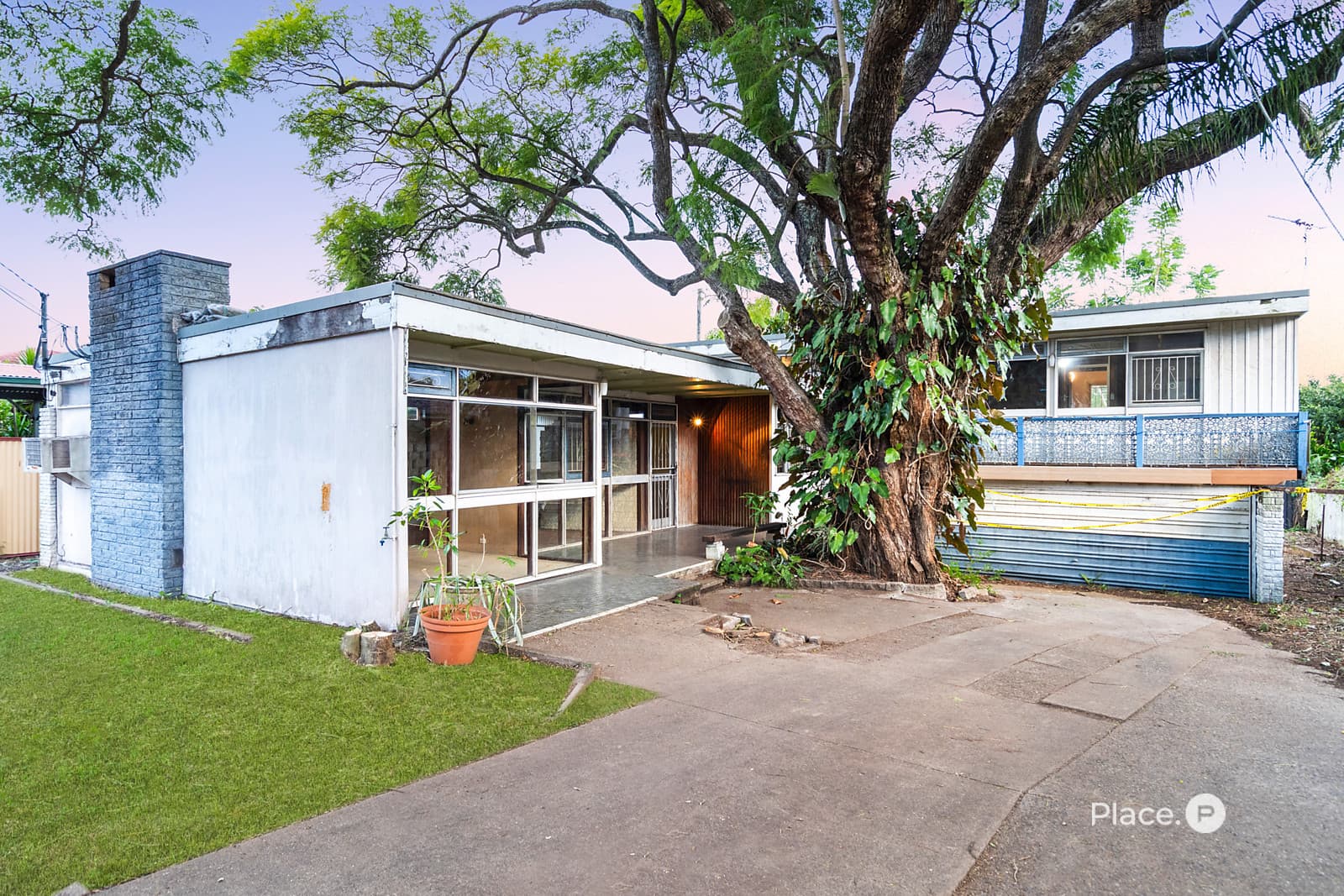 31 Valhalla Street, Sunnybank - Image 1