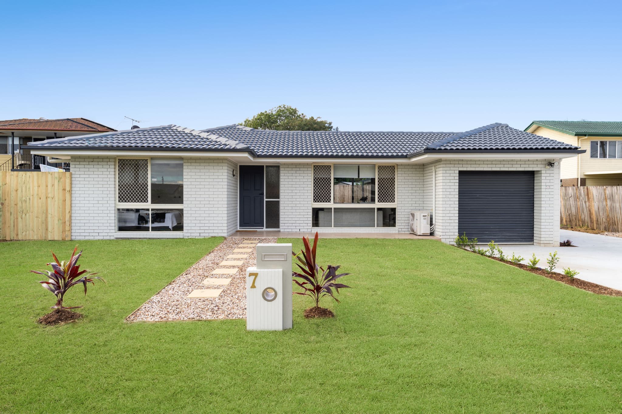 7 Laurel Street, Redbank Plains — photo 1 of 5