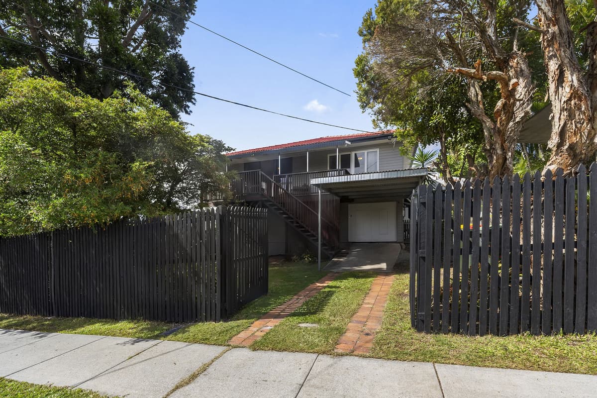 46 Thorne Street, Carina - Image 1