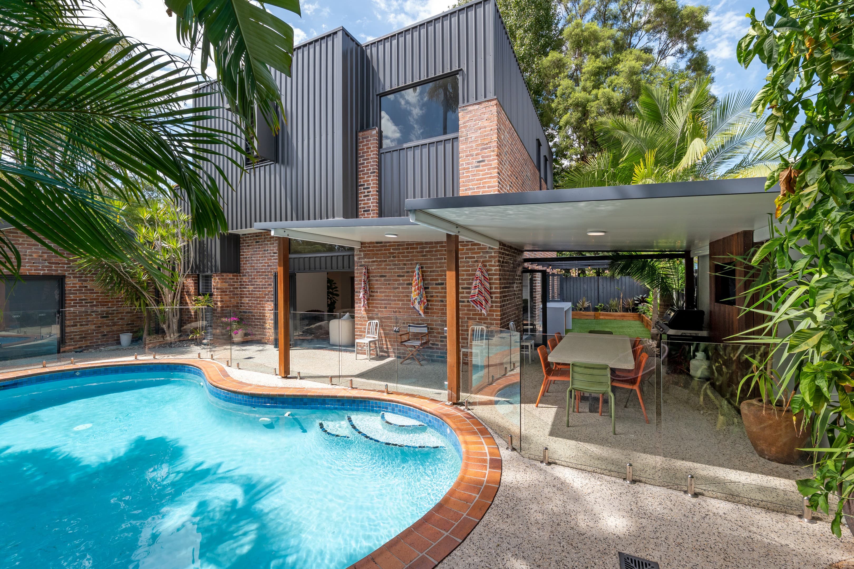 72 Bromwich Street, The Gap - Image 1