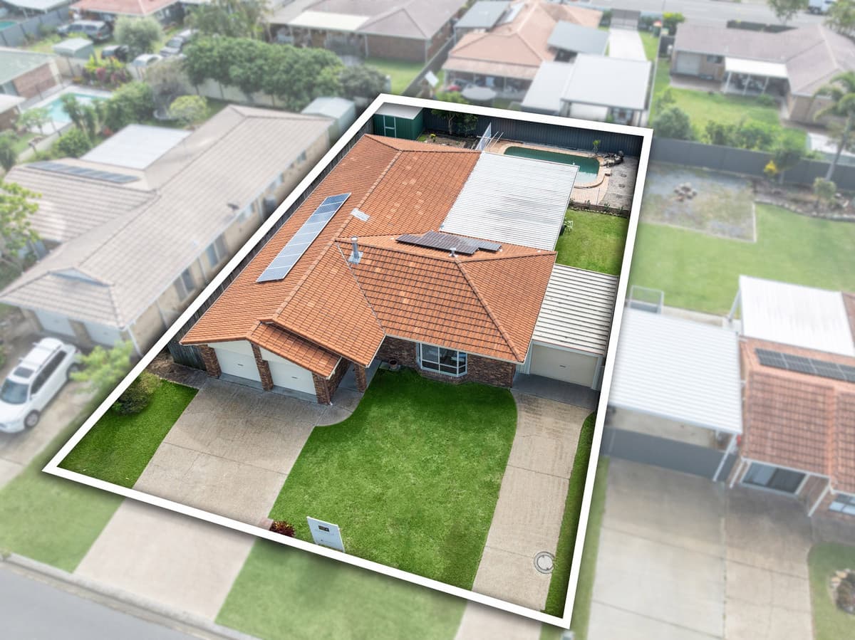 17 Duck Street, Birkdale - Image 1