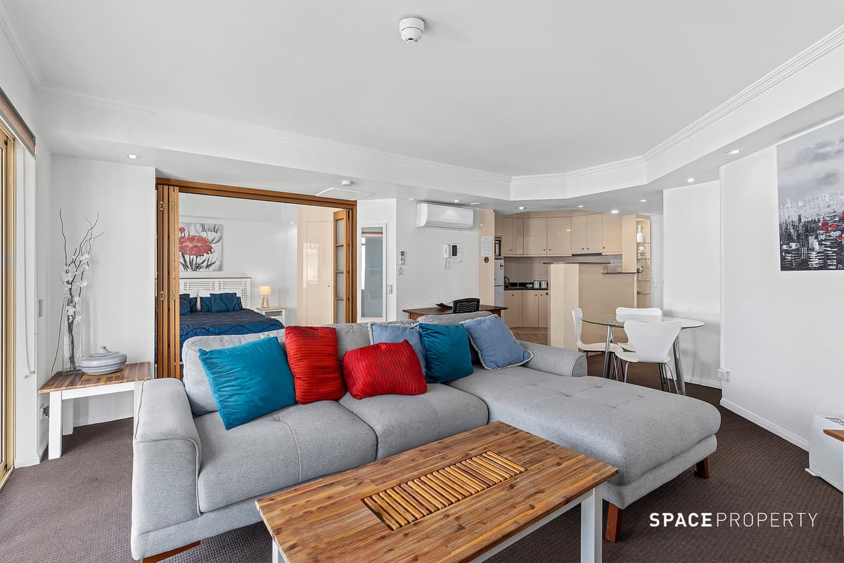 27/83 Leichhardt Street, Spring Hill - Image 1