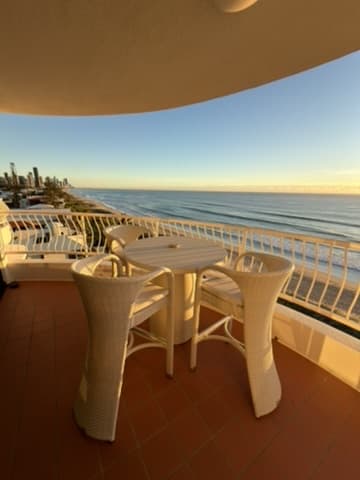 20/125 Albatross Ave, Mermaid Beach — photo 1 of 5