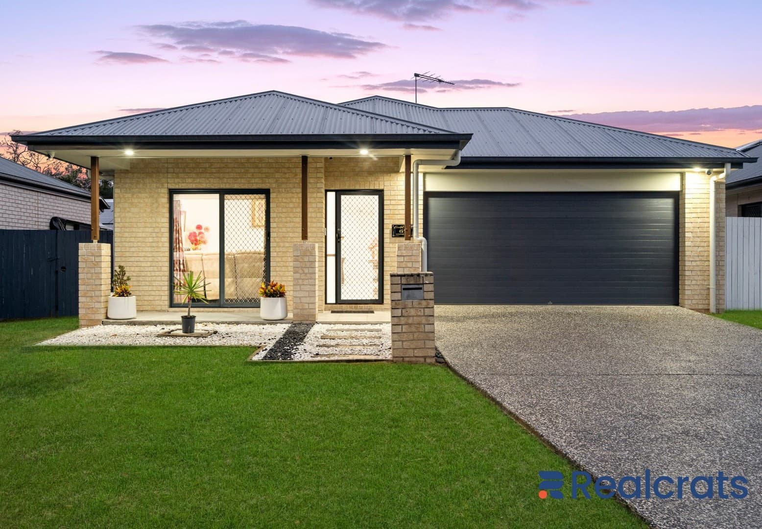 67 Greens Road, Griffin — photo 1 of 5