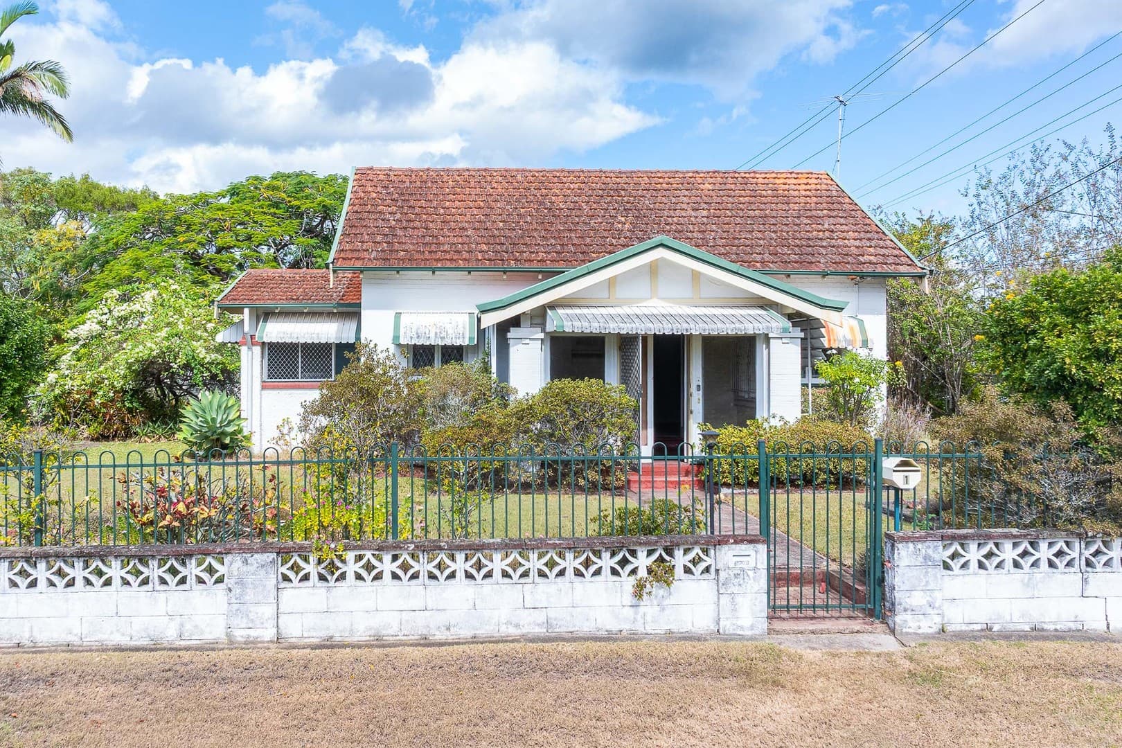 1 Garden Grove, Ashgrove - Image 1