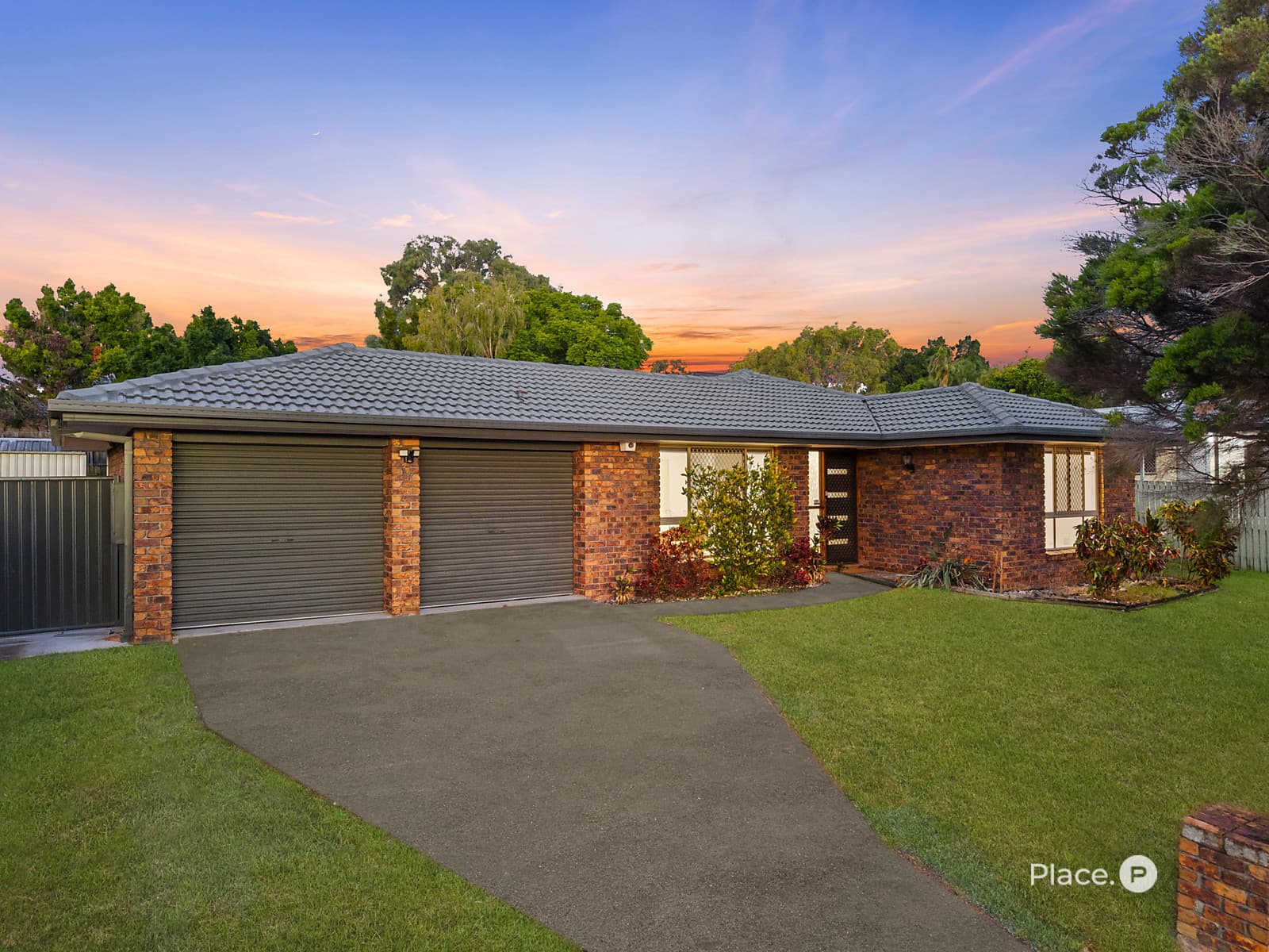 5 Statesman Crescent, Sunnybank Hills - Image 1
