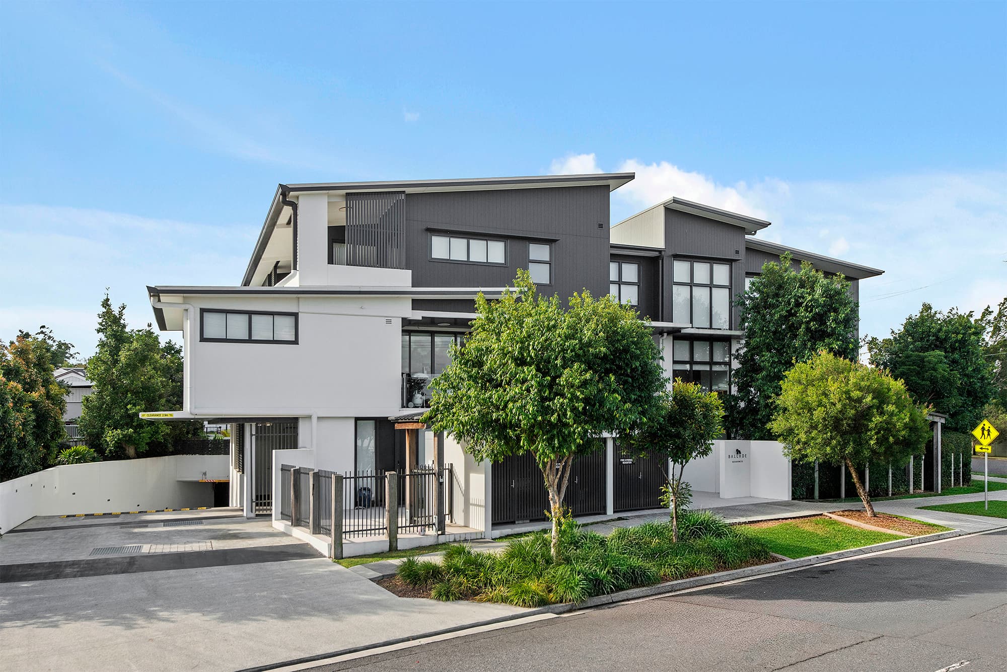 111/208 Norman Avenue, Norman Park - Image 1