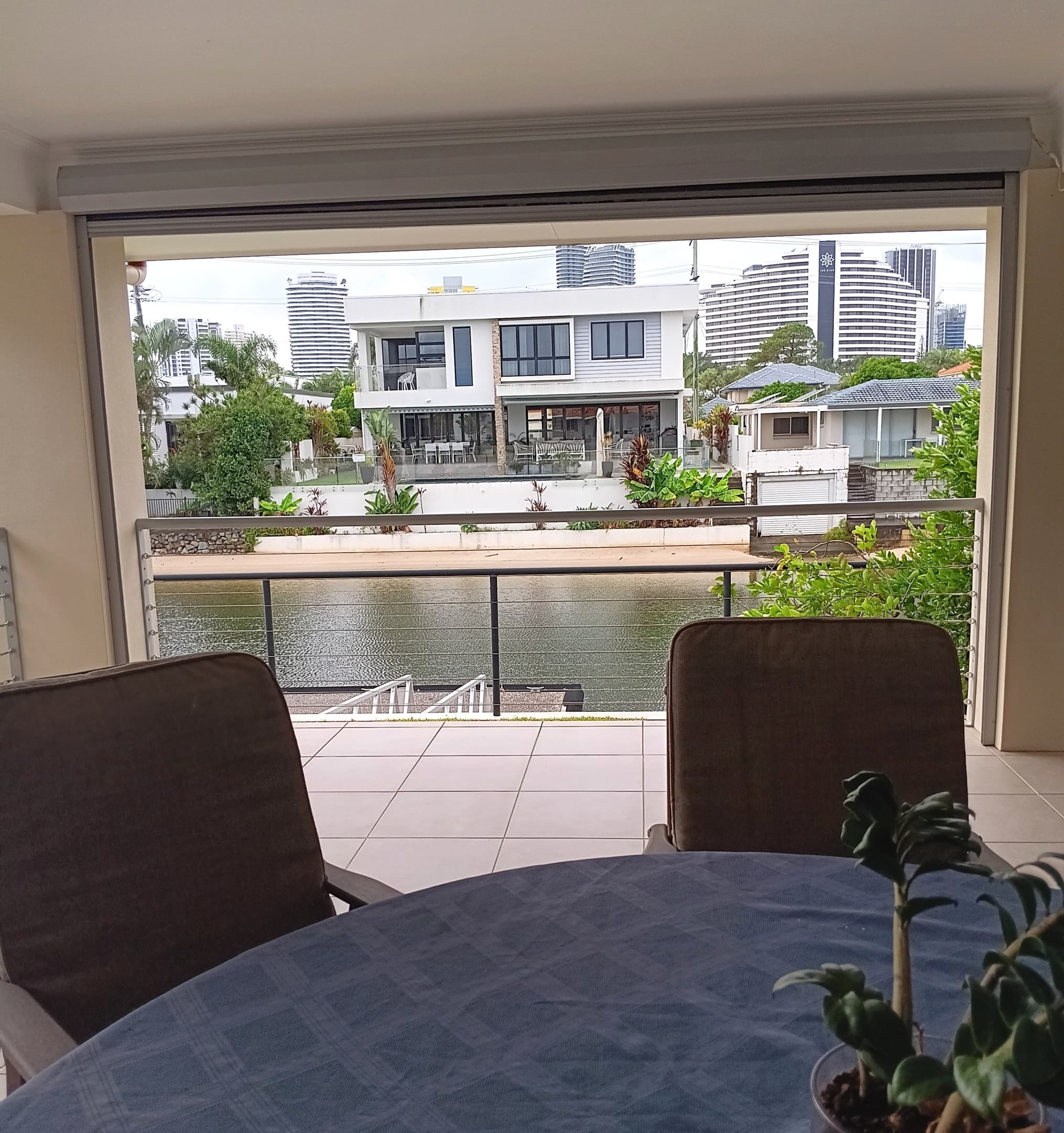 8 Winterhaven Key, Broadbeach Waters - Image 1