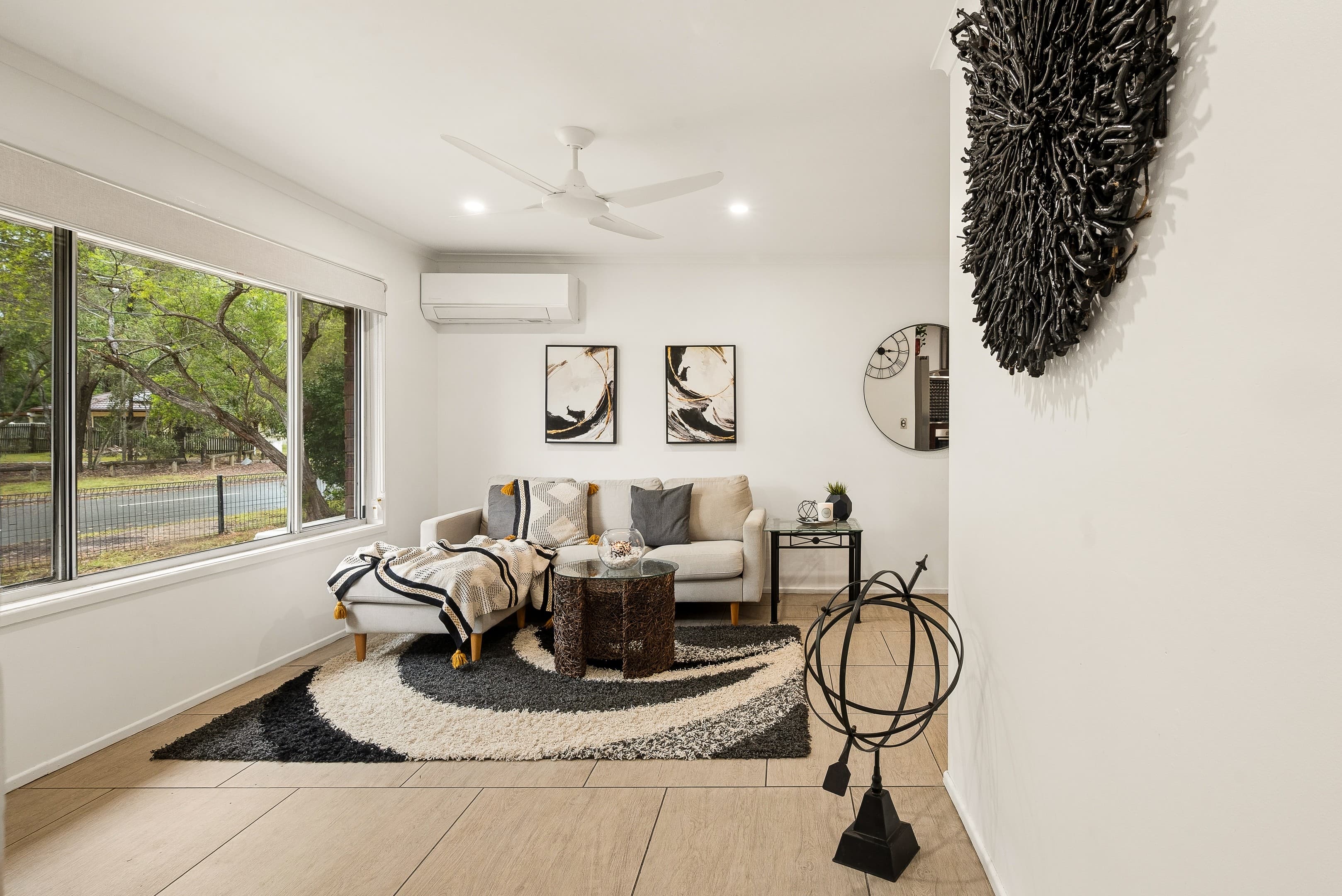 4 Berkley Drive, Browns Plains — photo 4 of 5