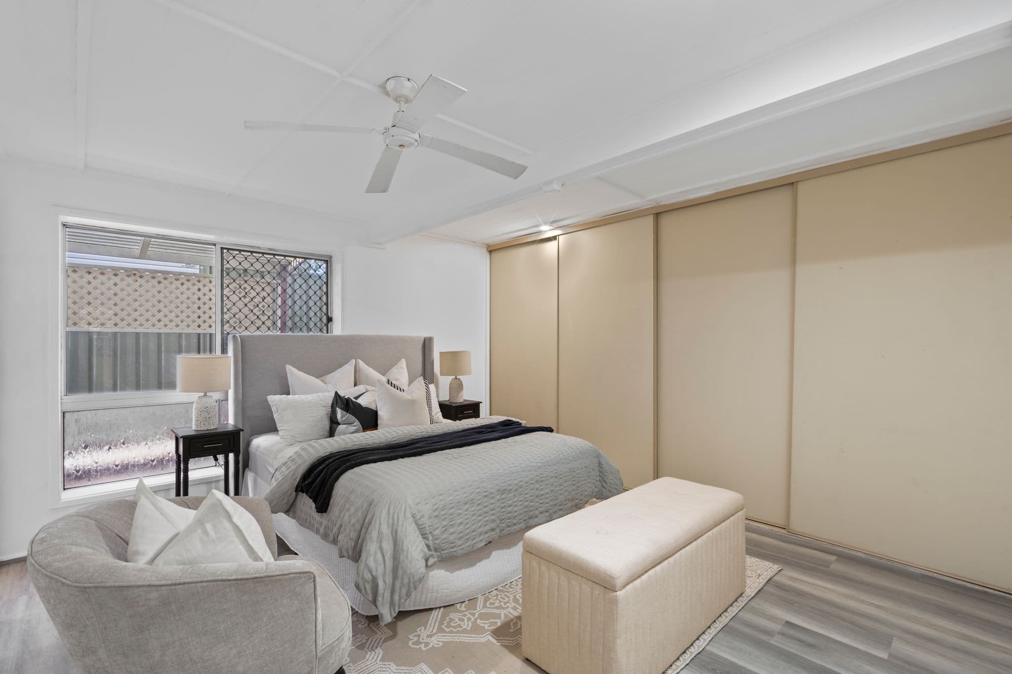 27 Narooma Street, Sunnybank — photo 4 of 5