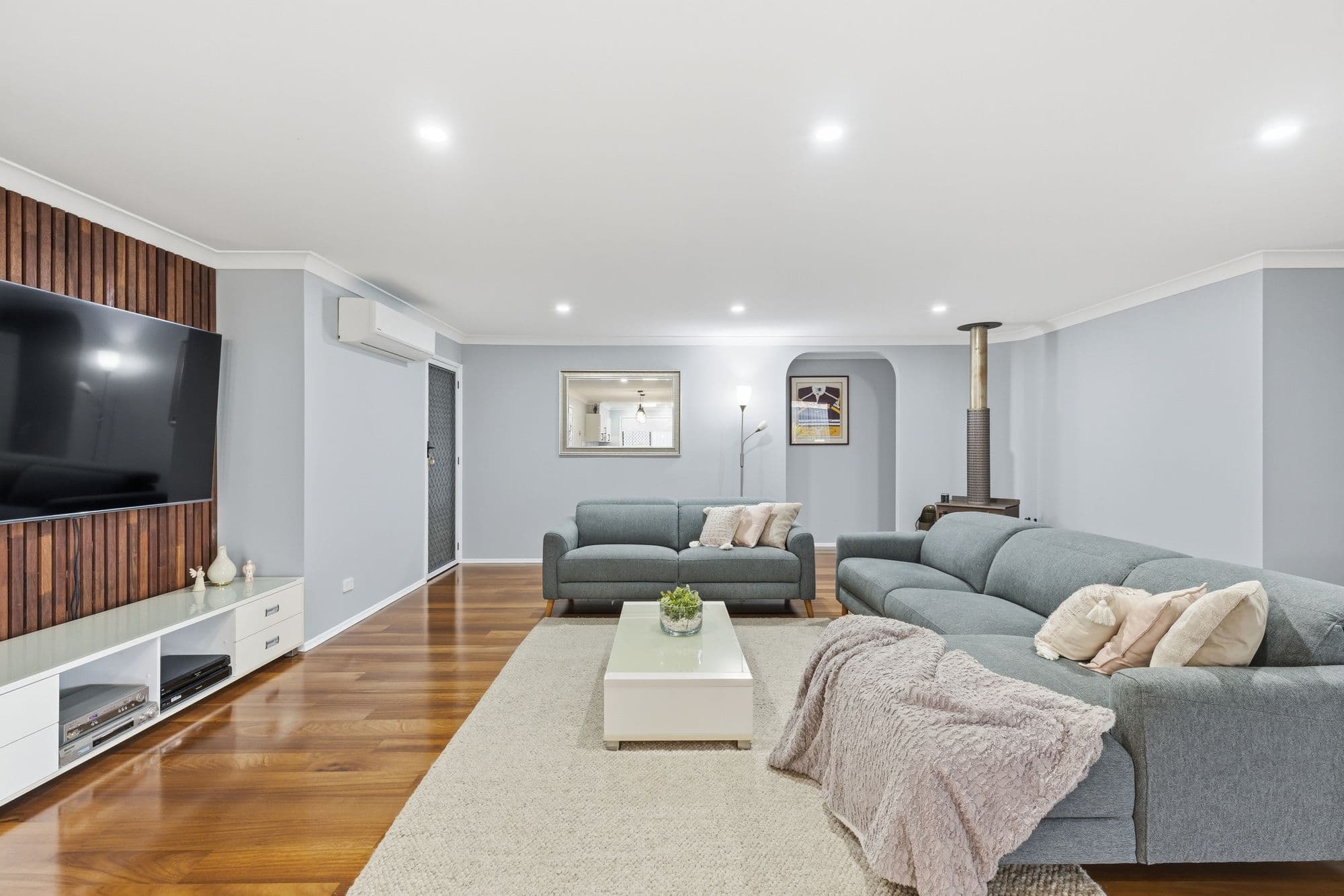 6 Glenna Place, Parkinson — photo 3 of 5