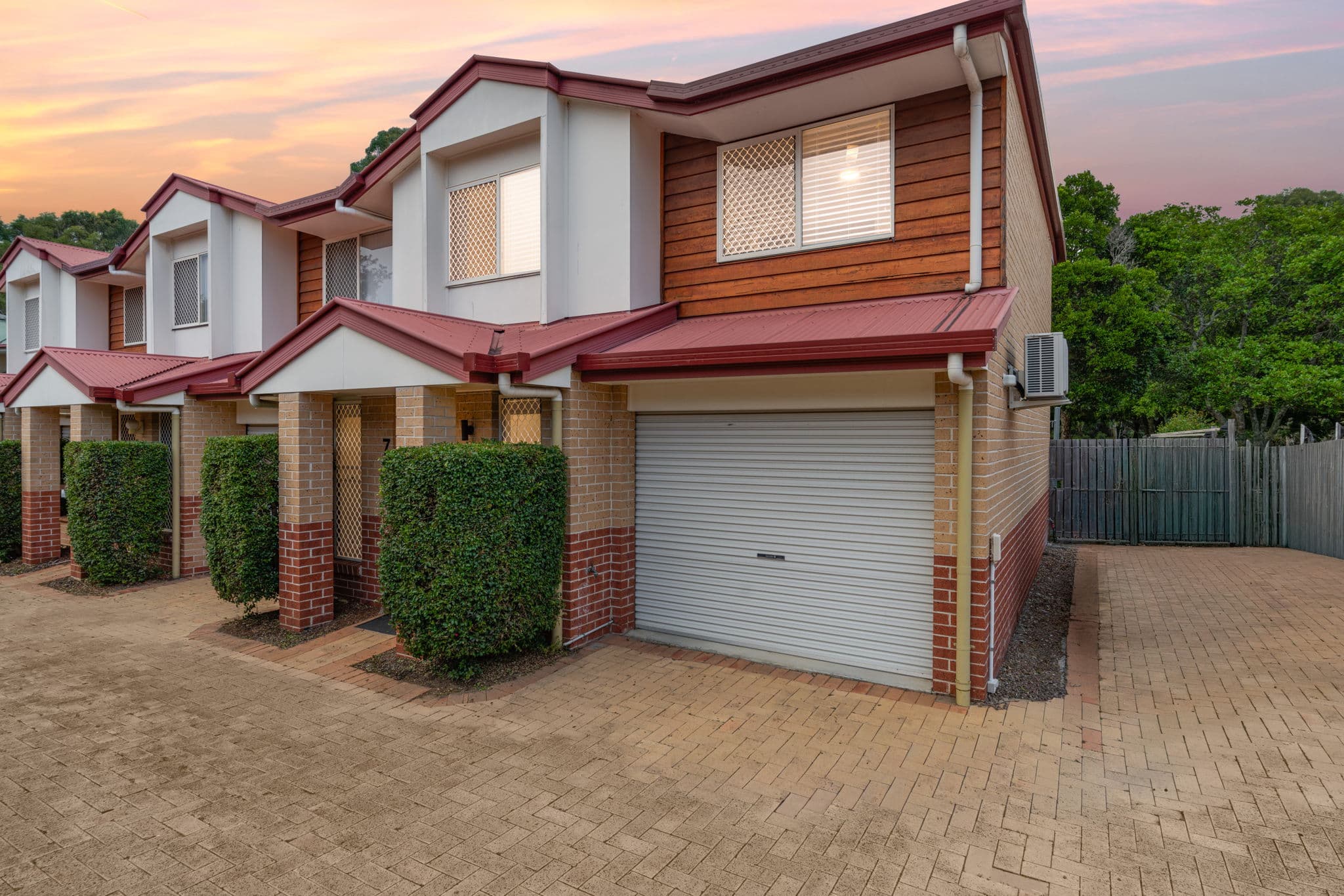 7/47 Gamelin Crescent, Stafford — photo 1 of 5