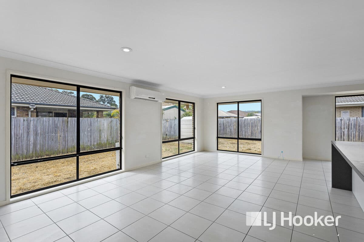 3 Bottlebrush Place, Laidley — photo 2 of 5