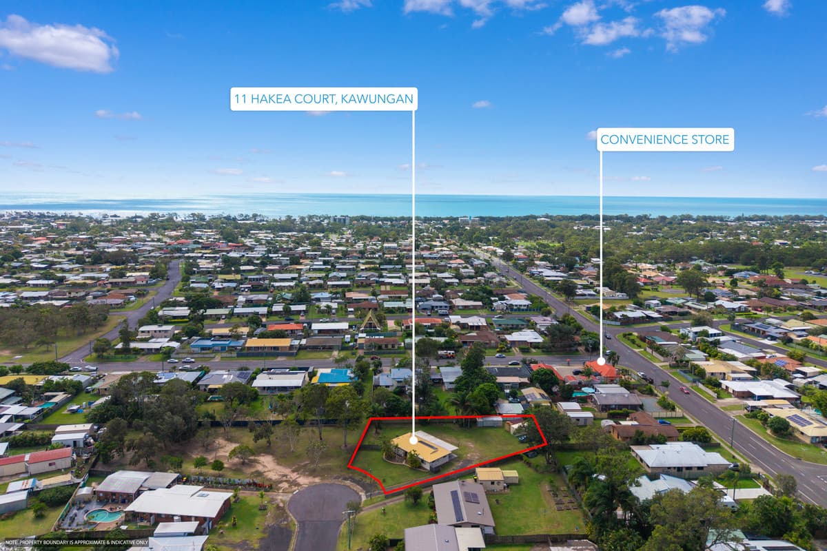 11 Hakea Court, Kawungan — photo 1 of 5
